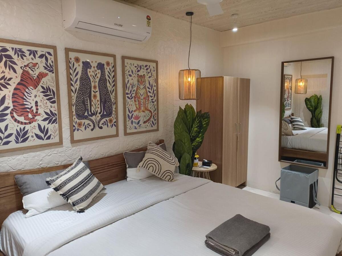 Stella 3bhk Khar W By The Company