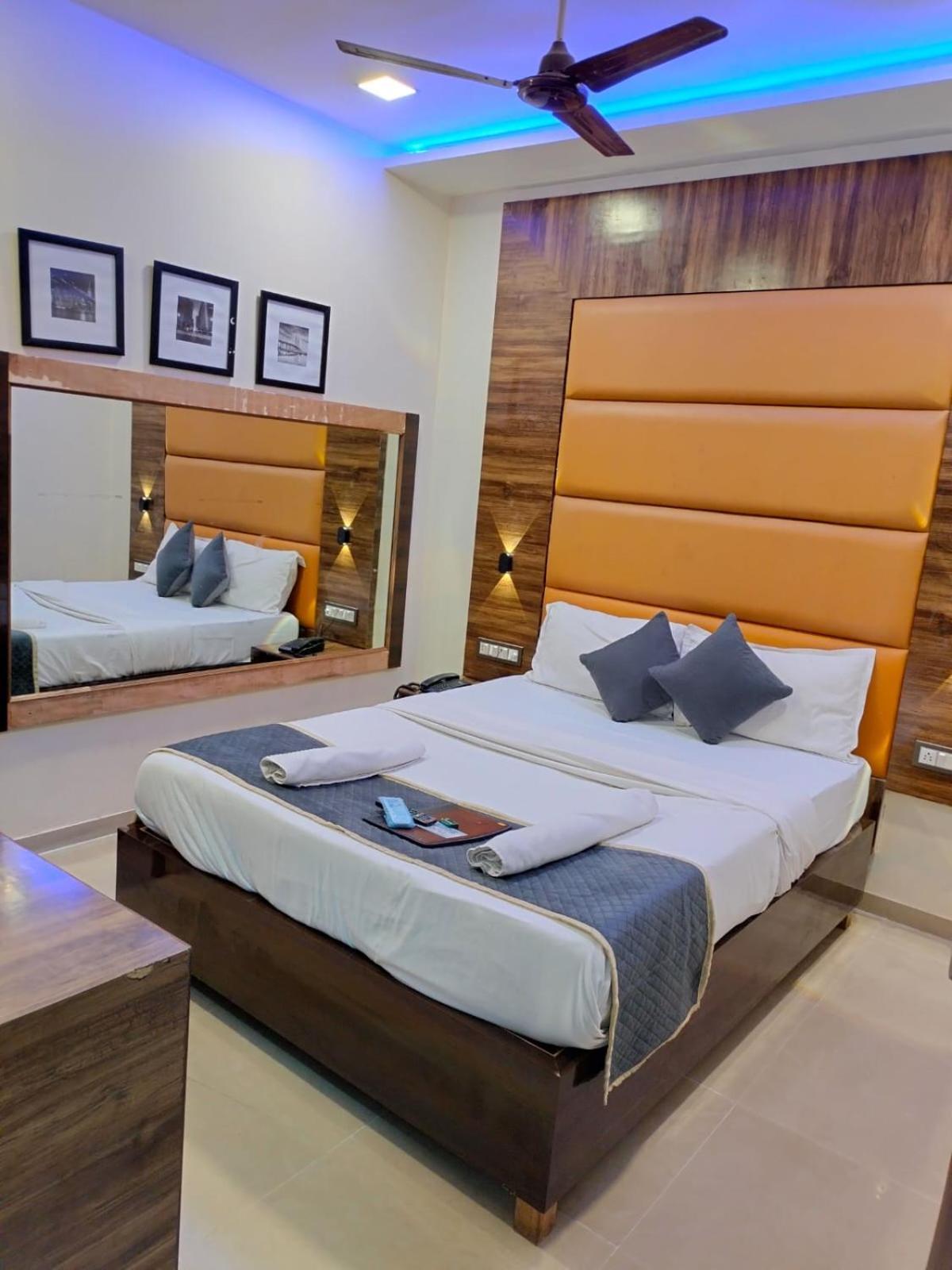 Blue Wellington - Near Airport 3* Mumbai