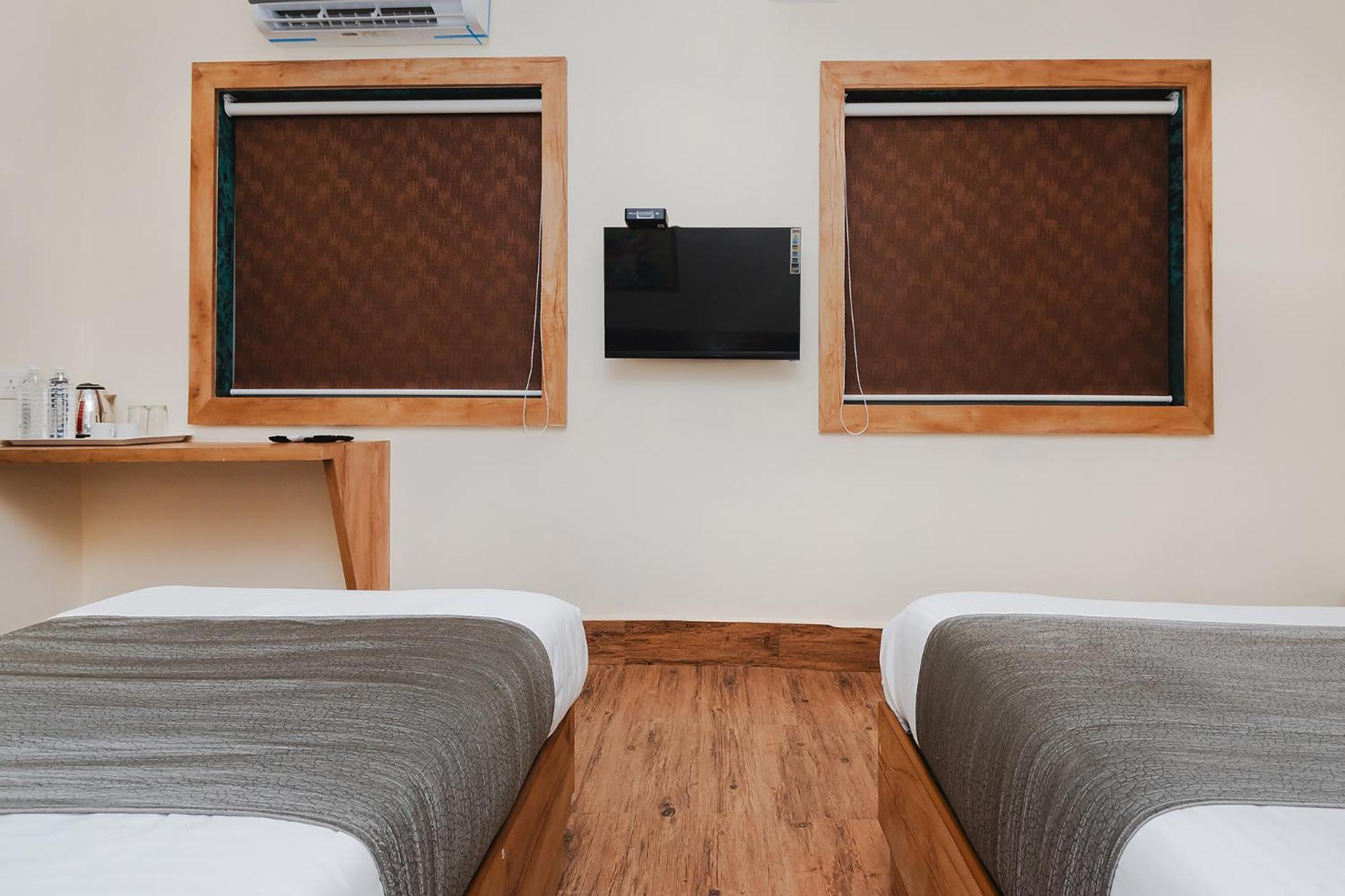 Hotel Airport Palace 3*