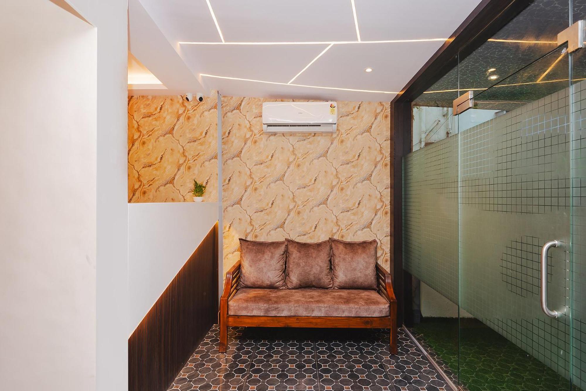 Airport Palace Mumbai