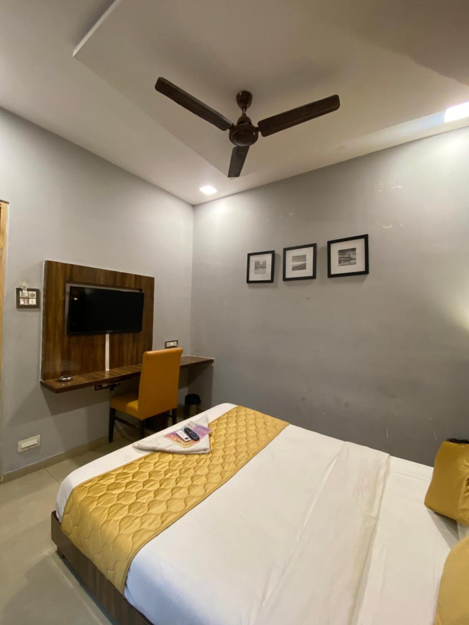 Hotel Blue Wellington - Near Airport 3*