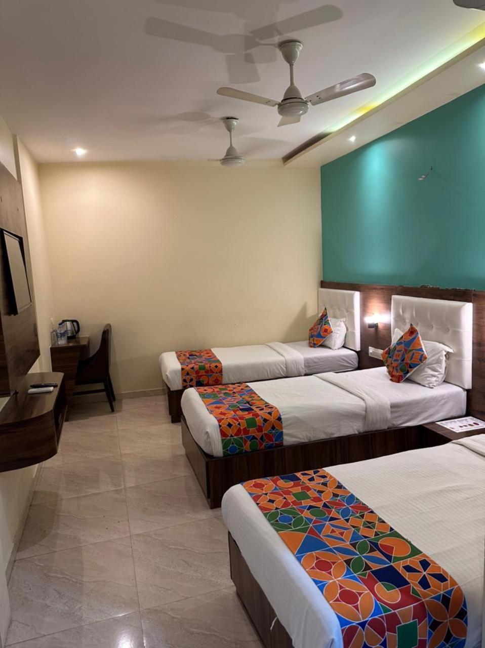 Atlas Plaza Hotel 3*
