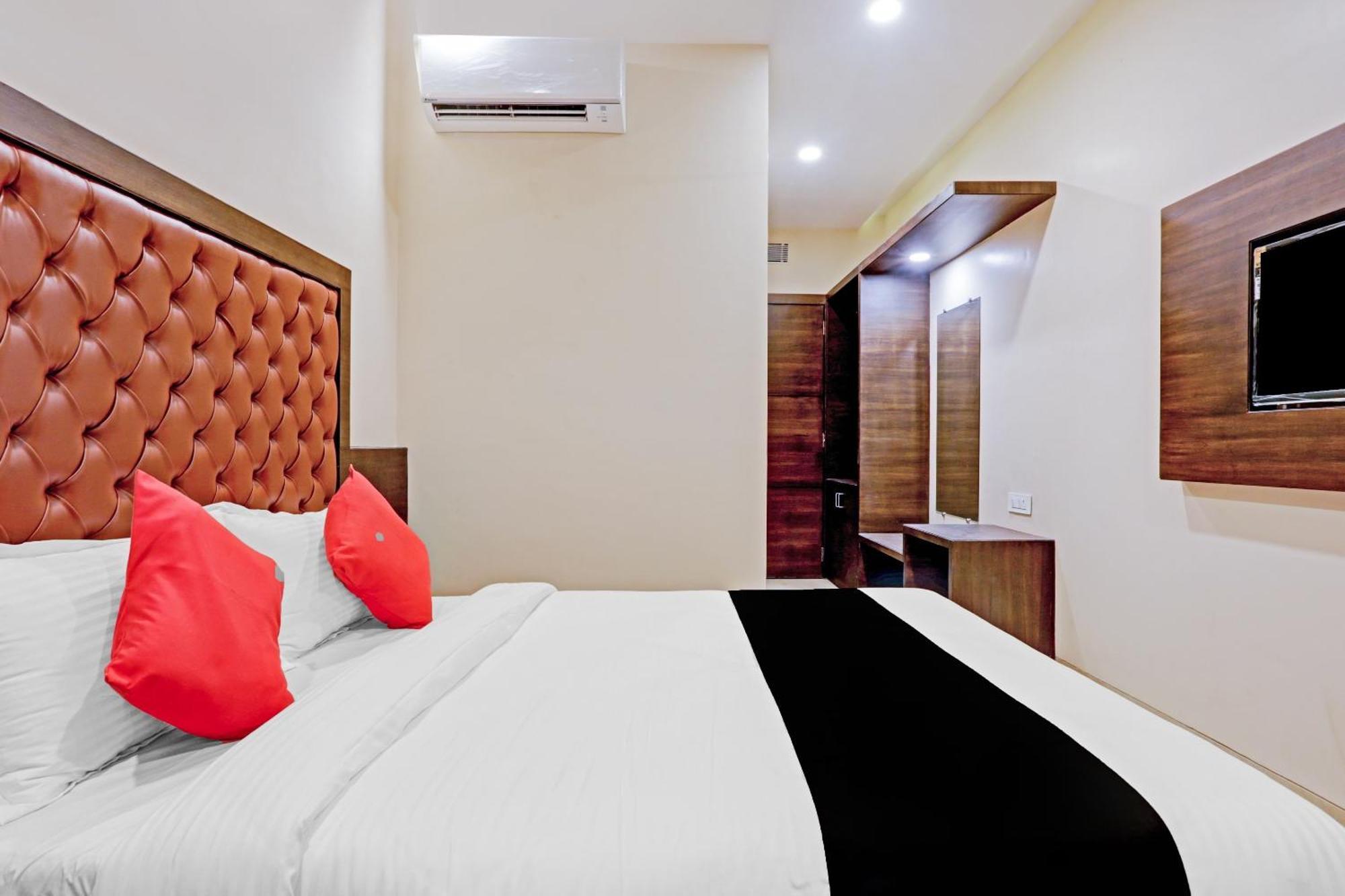 Capital O 80951 Vertigo Hotel