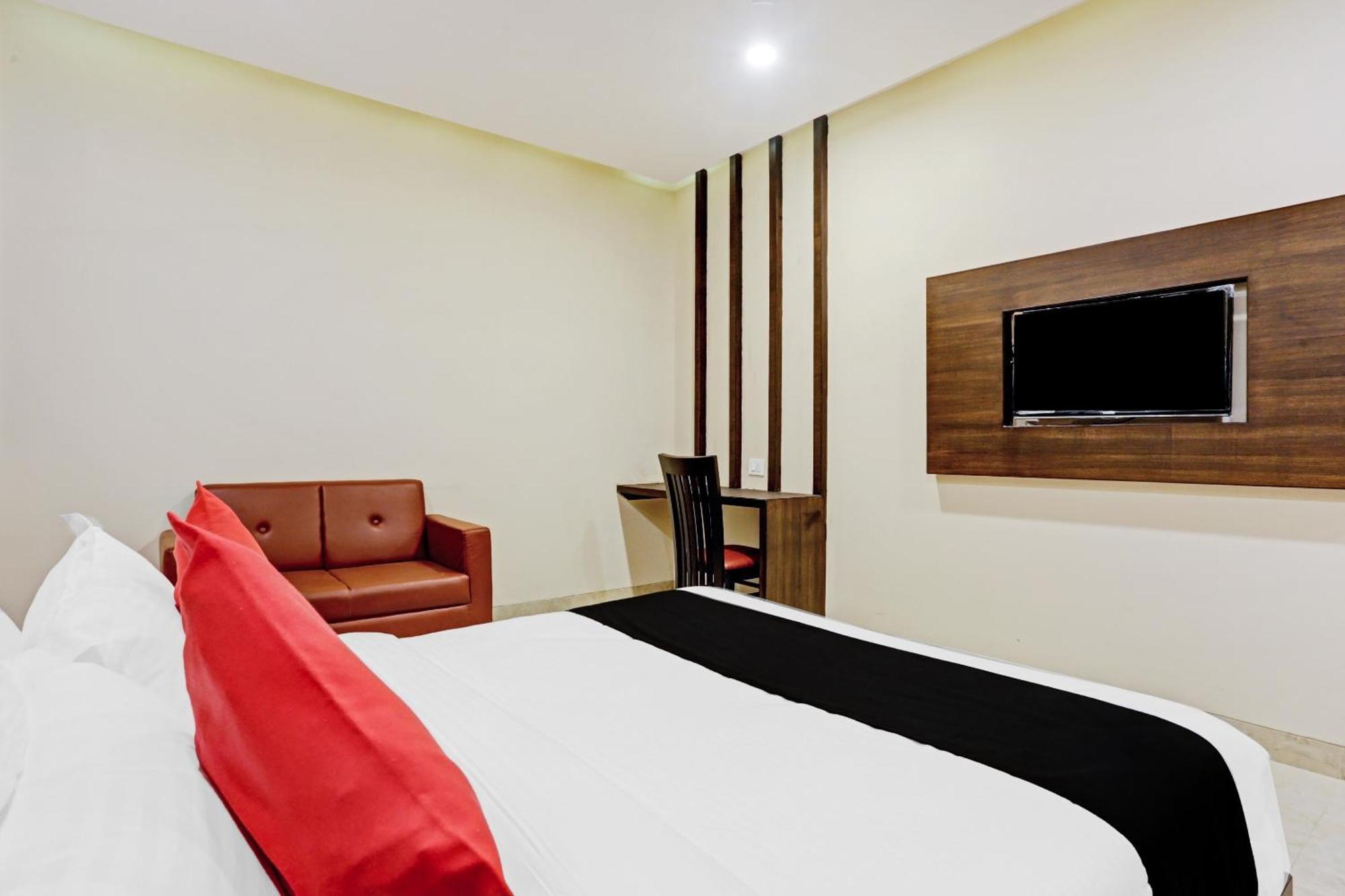 Capital O 80951 Vertigo Hotel