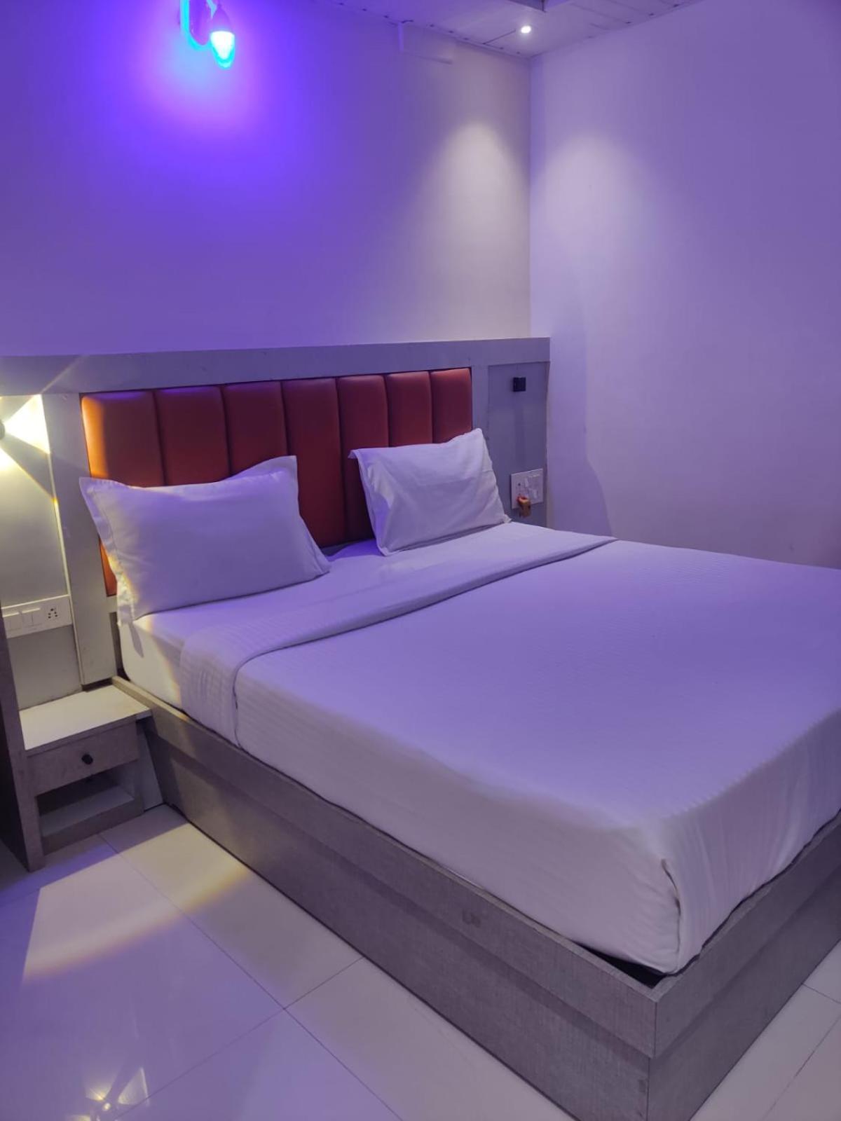New Prince Palace Hotel