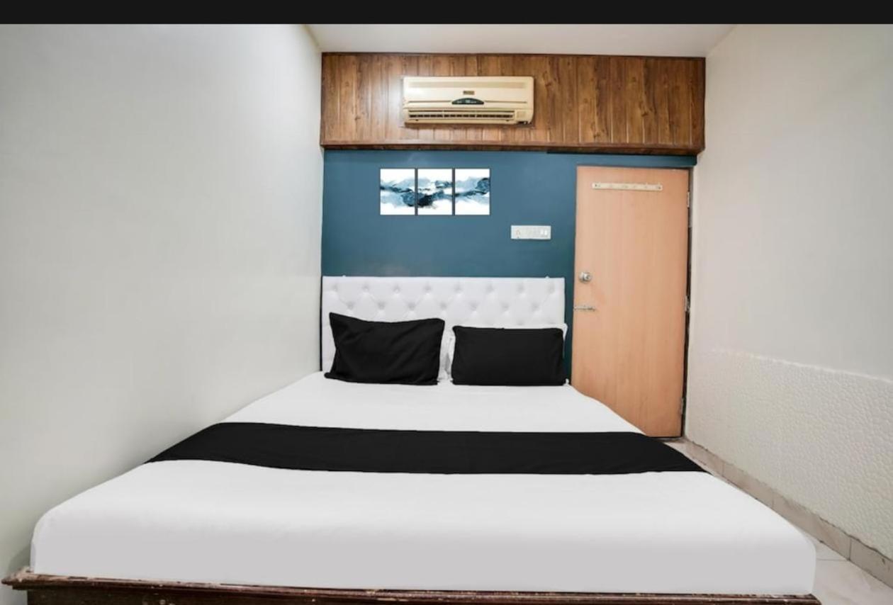 Om Sai Palace * Mumbai