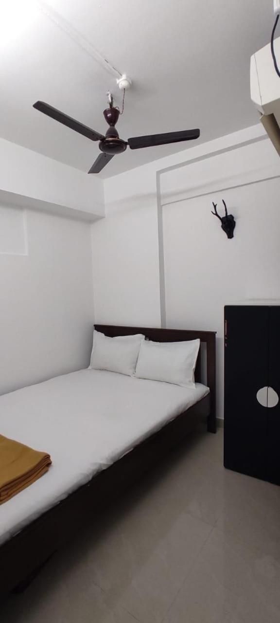 1br In Lower Parel