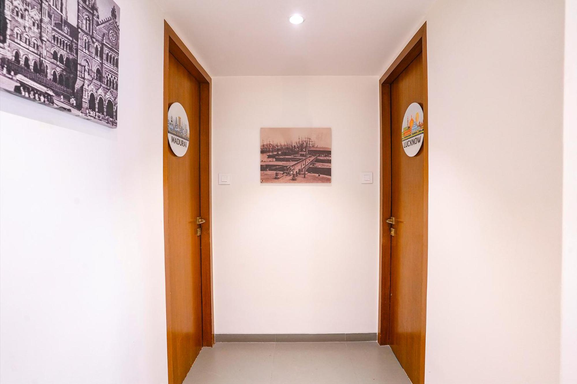 Fabhotel Corporate Jb Nagar - Nr Airport Mumbai