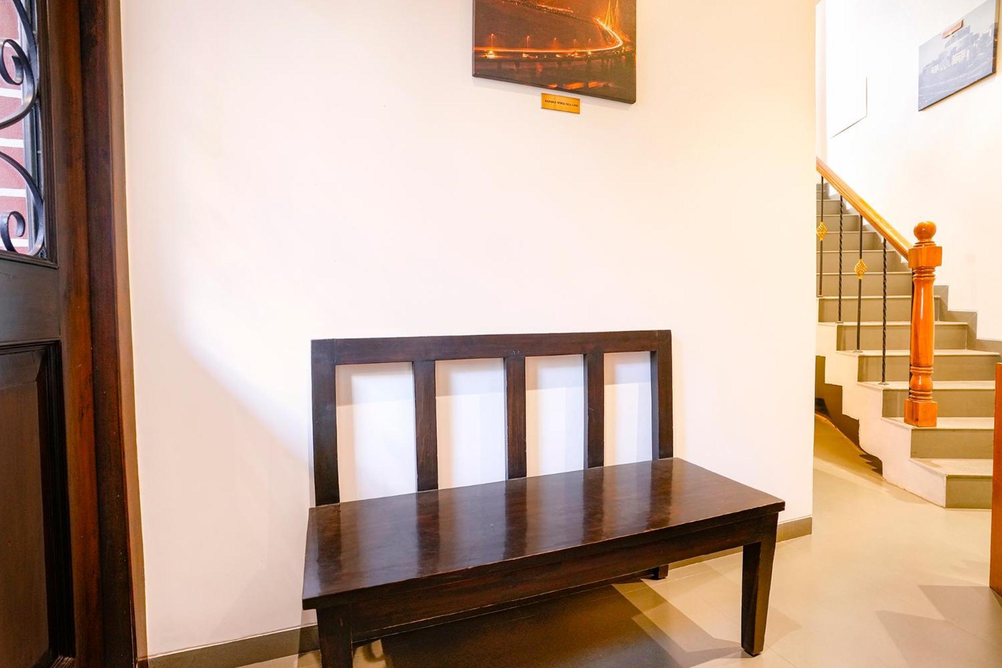 Fabhotel Corporate Jb Nagar - Nr Airport *