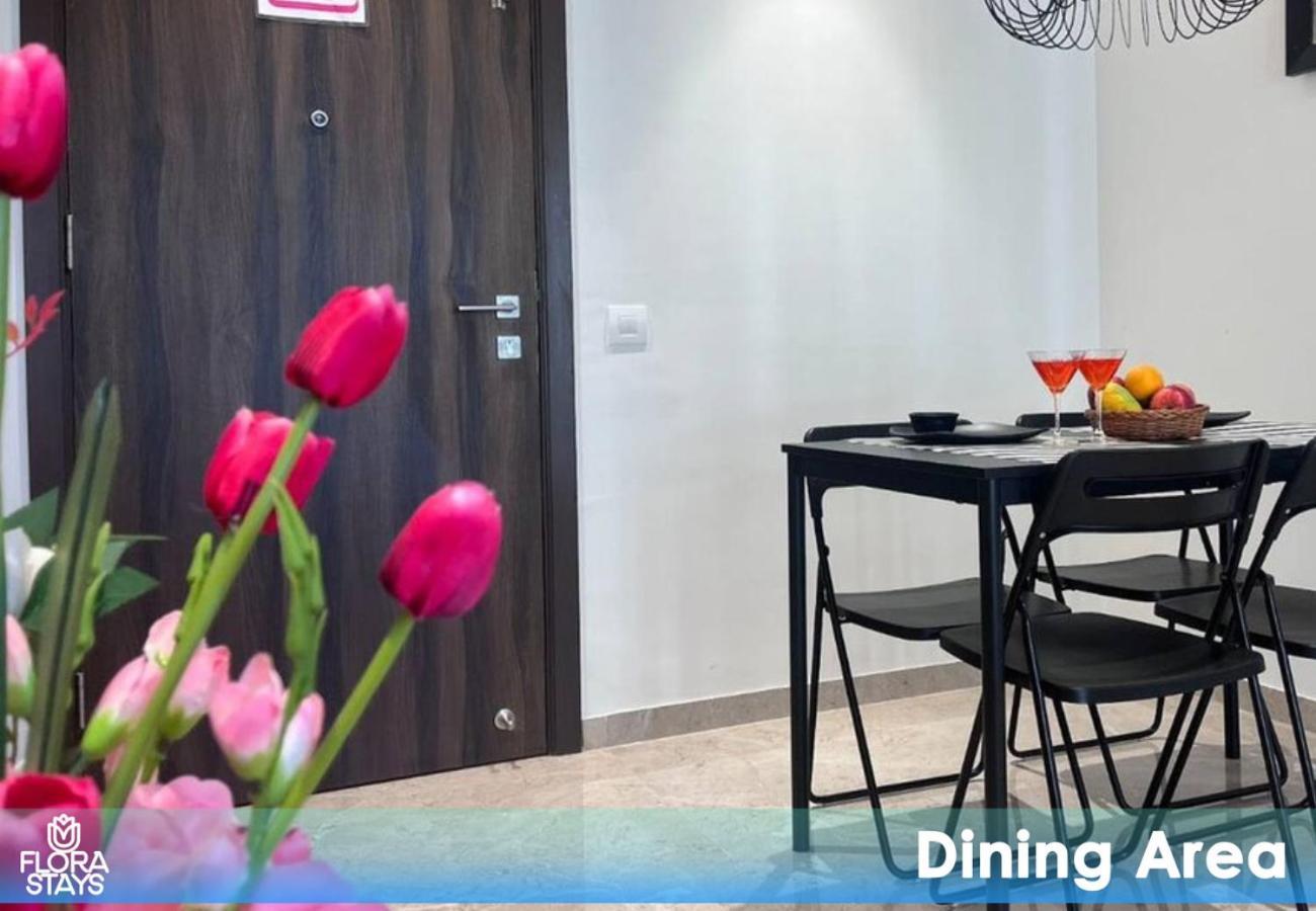 1br Theme In Powai By Florastays Apartamento Bombaim