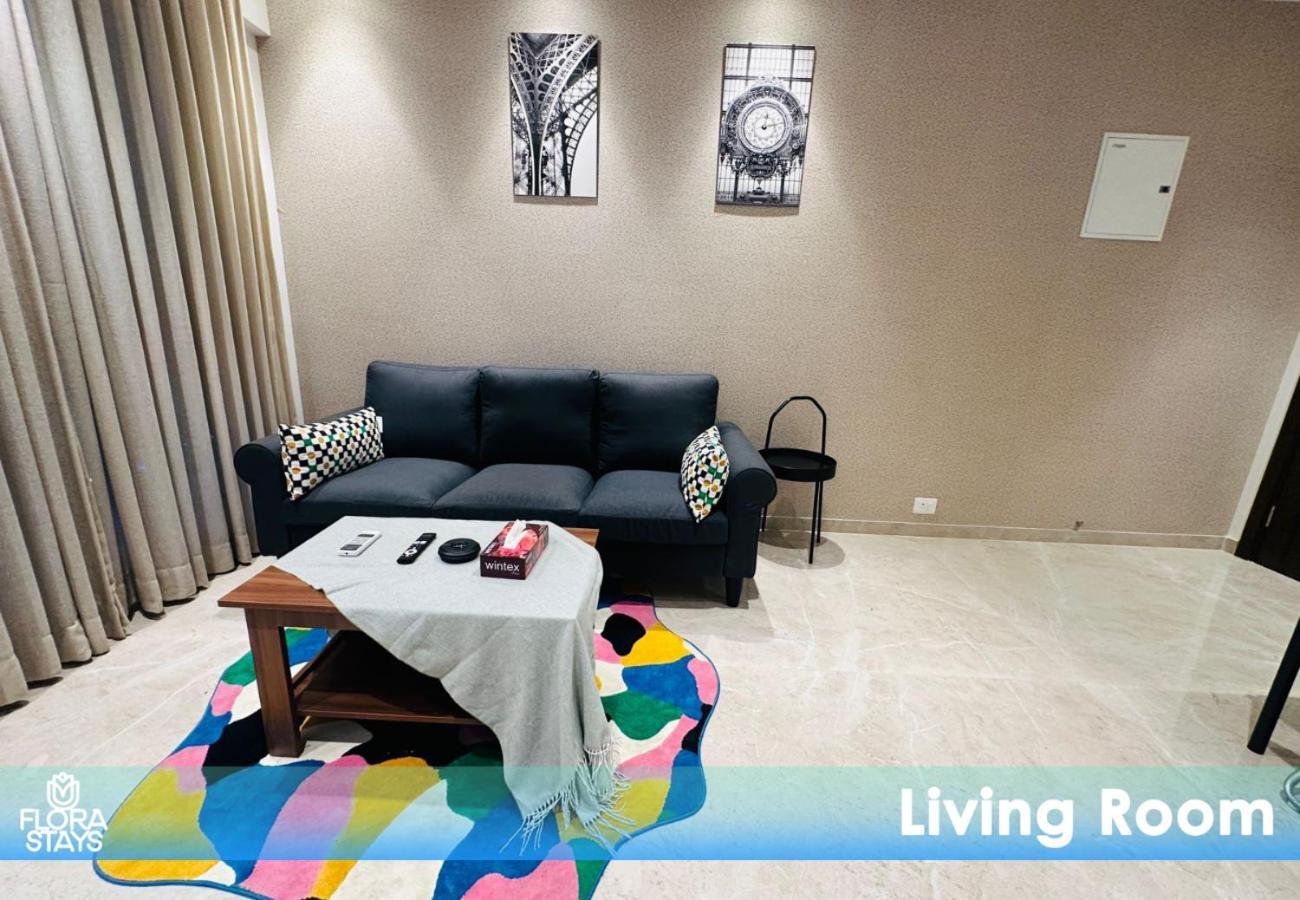 Apartamento 1br Theme In Powai By Florastays Bombaim