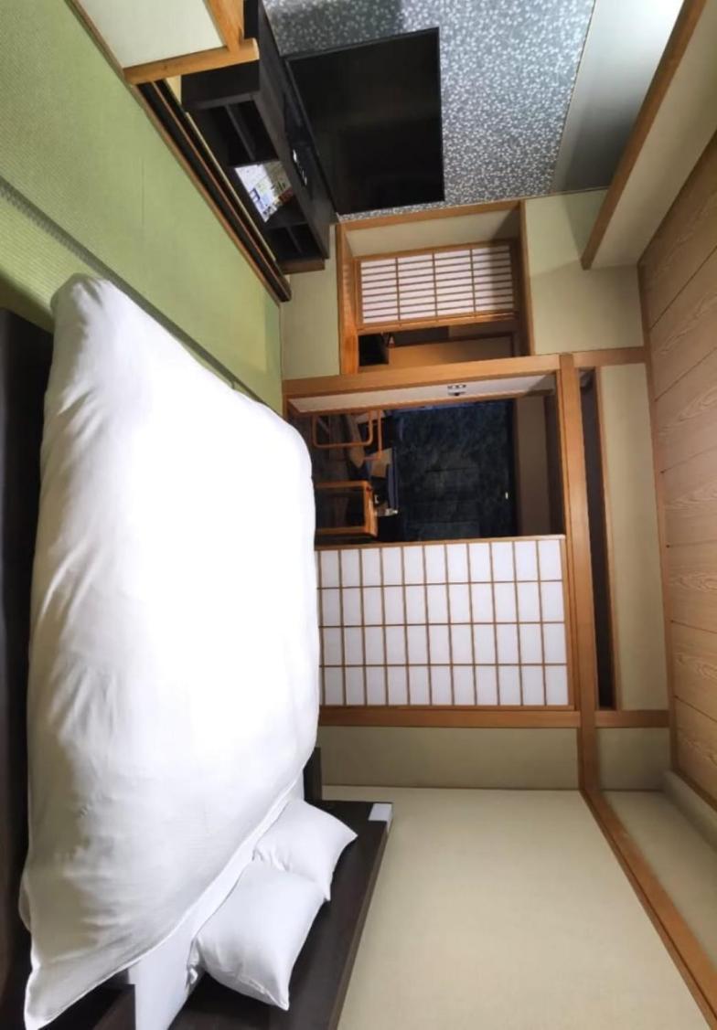 V-g Park Masjid Bandar West