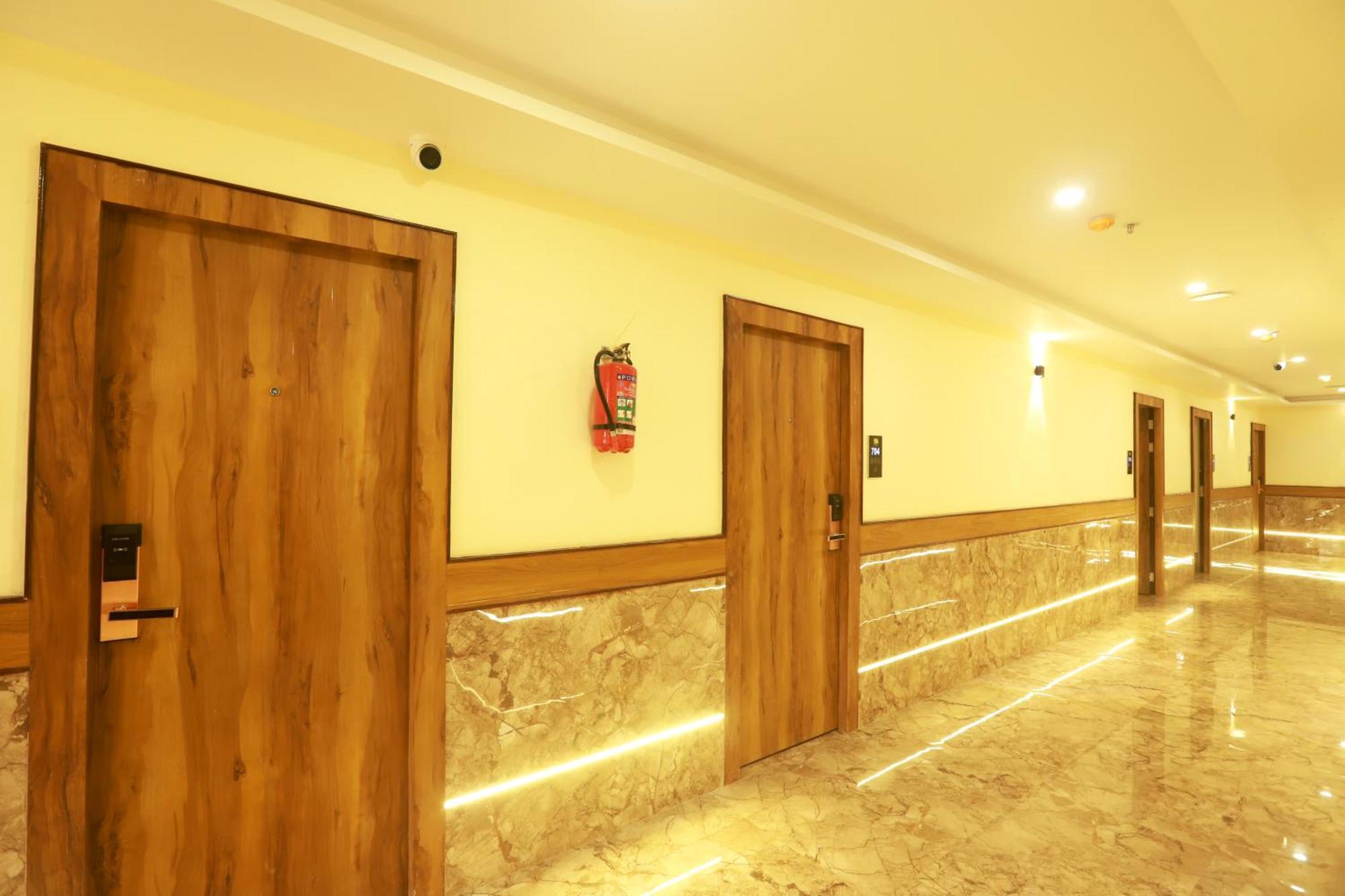 Hotel Bkc Minerva, Near Us Consulate Mumbai