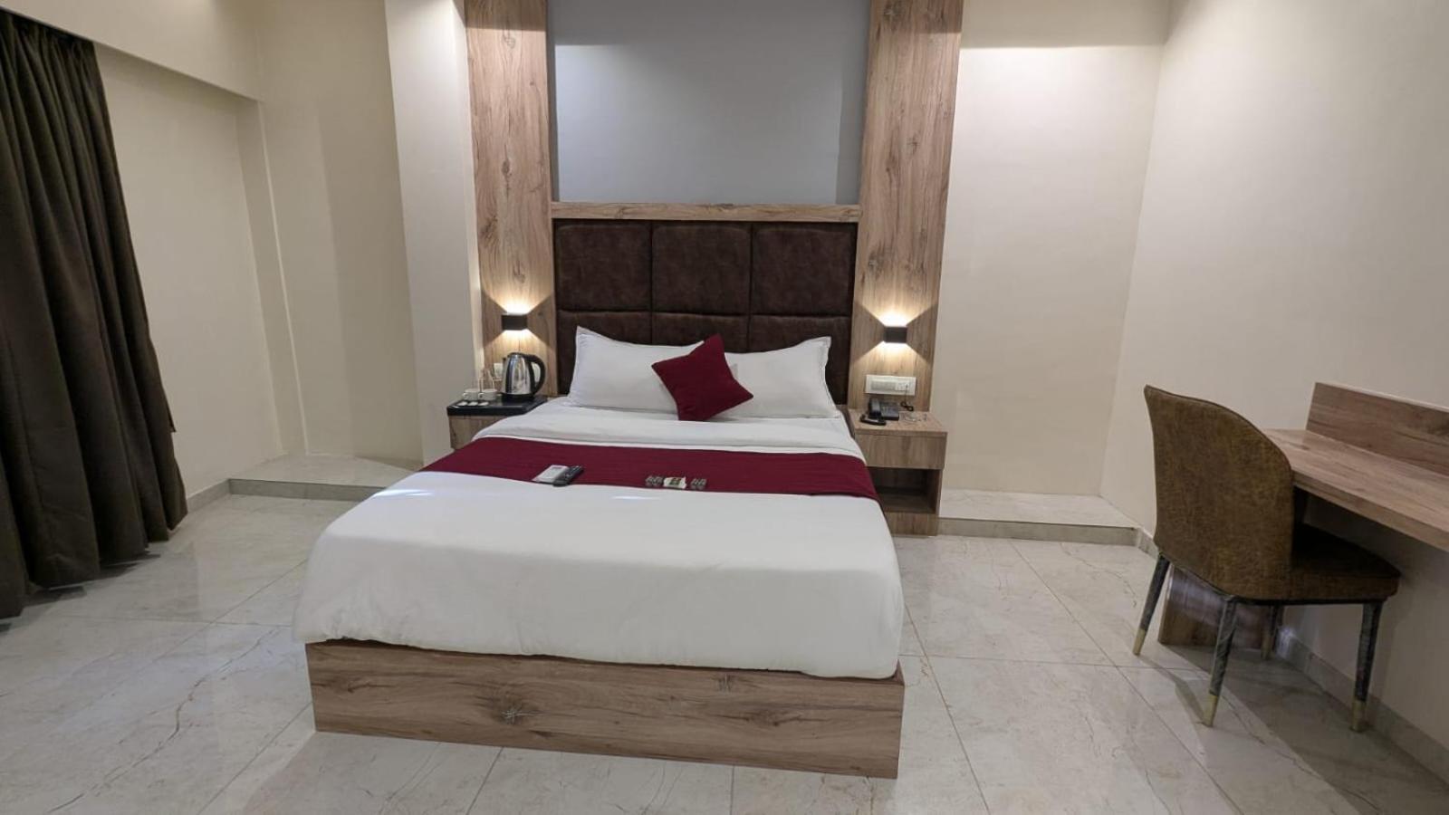 Silver Park Hotel Mumbai