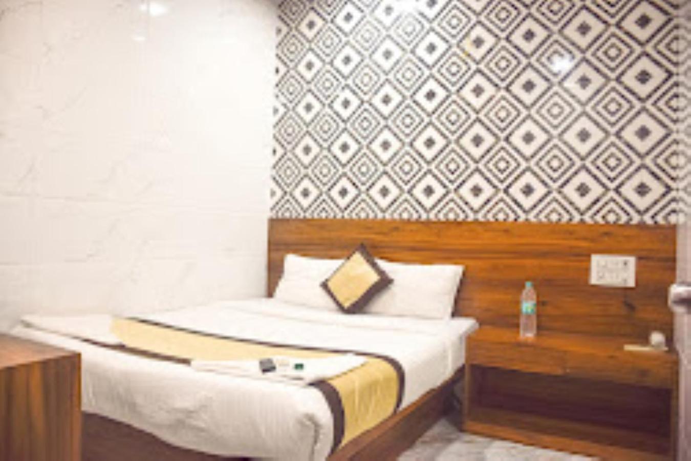 T-junction Residency Bkc 3*
