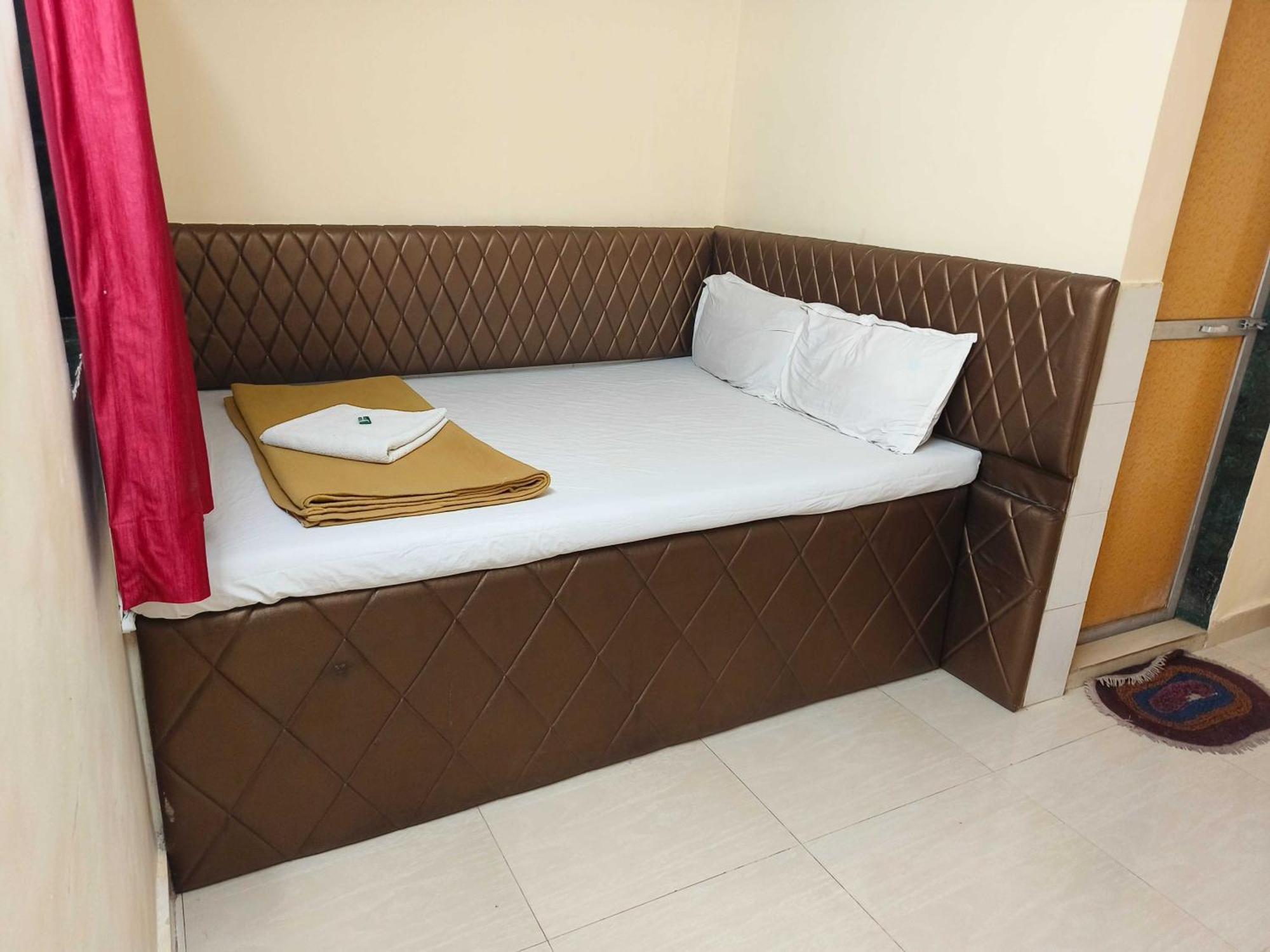 O Sai Palace Hotel 4*