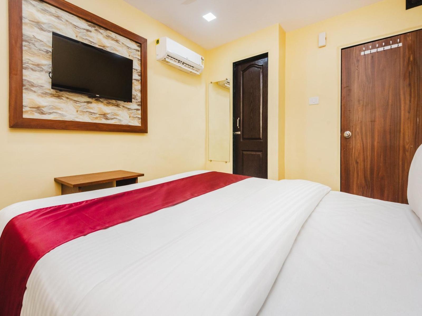Aai Om Residency Hotel Bombaim