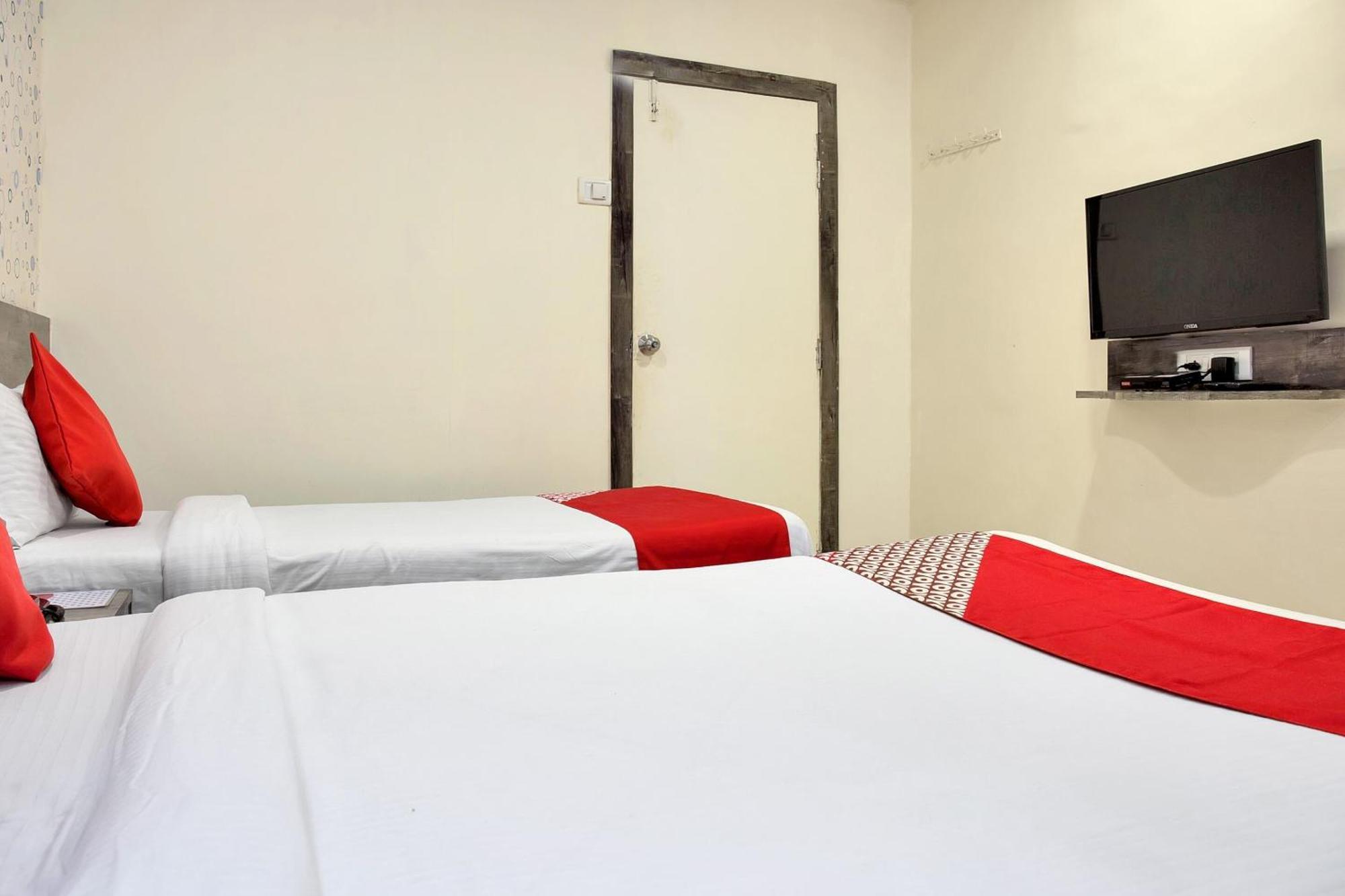 OYO 5665 Rana Residency Hotel