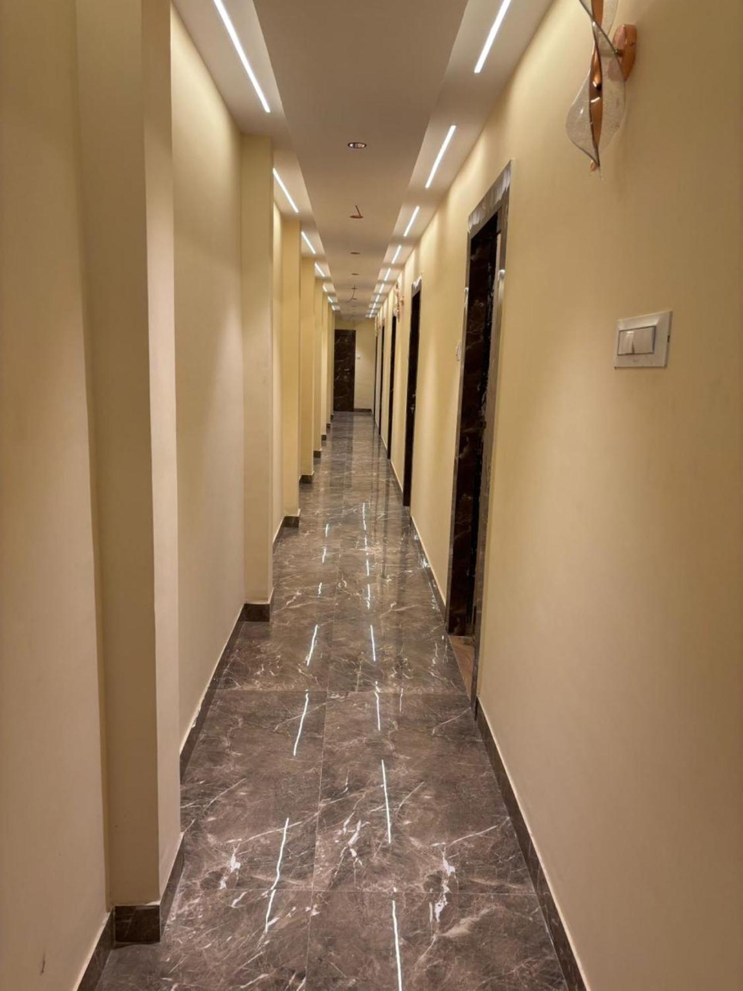 Hotel Crystal Goregaon West Mumbai