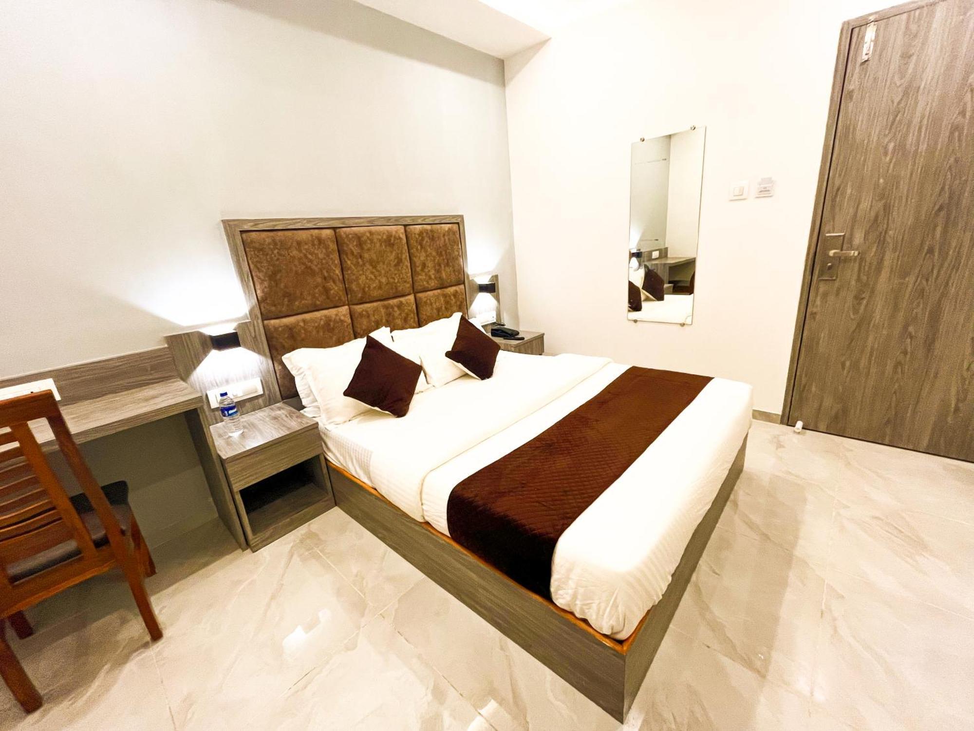 Grand Executive 2*