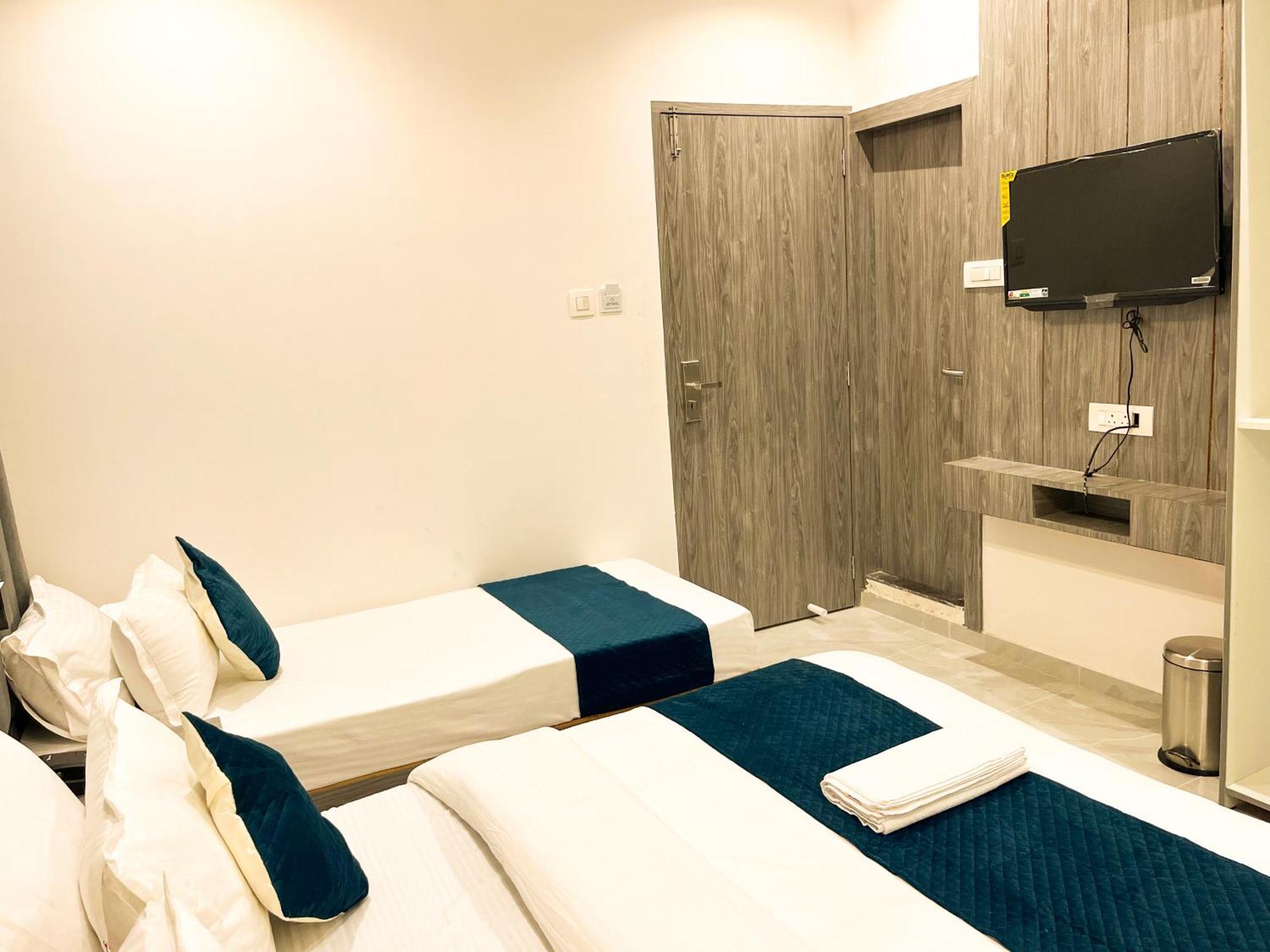 Grand Executive Hotel