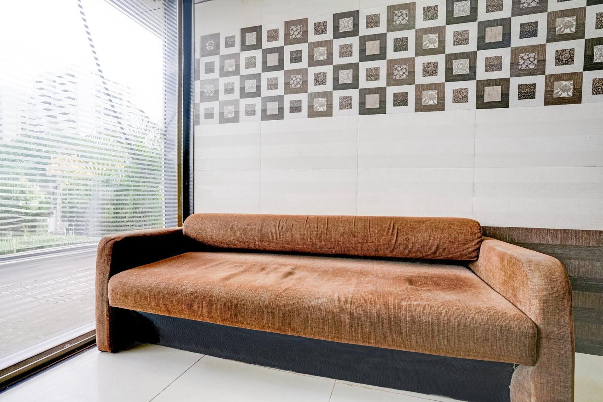 Golden Sagar - Kurla