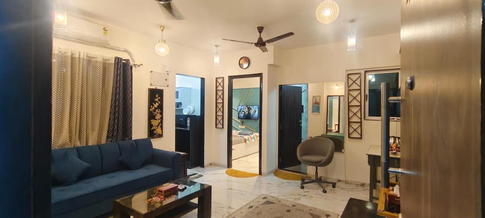 Elegant 1bhk At Bandra W Close To Lilavati Hospital Apartment Mumbai