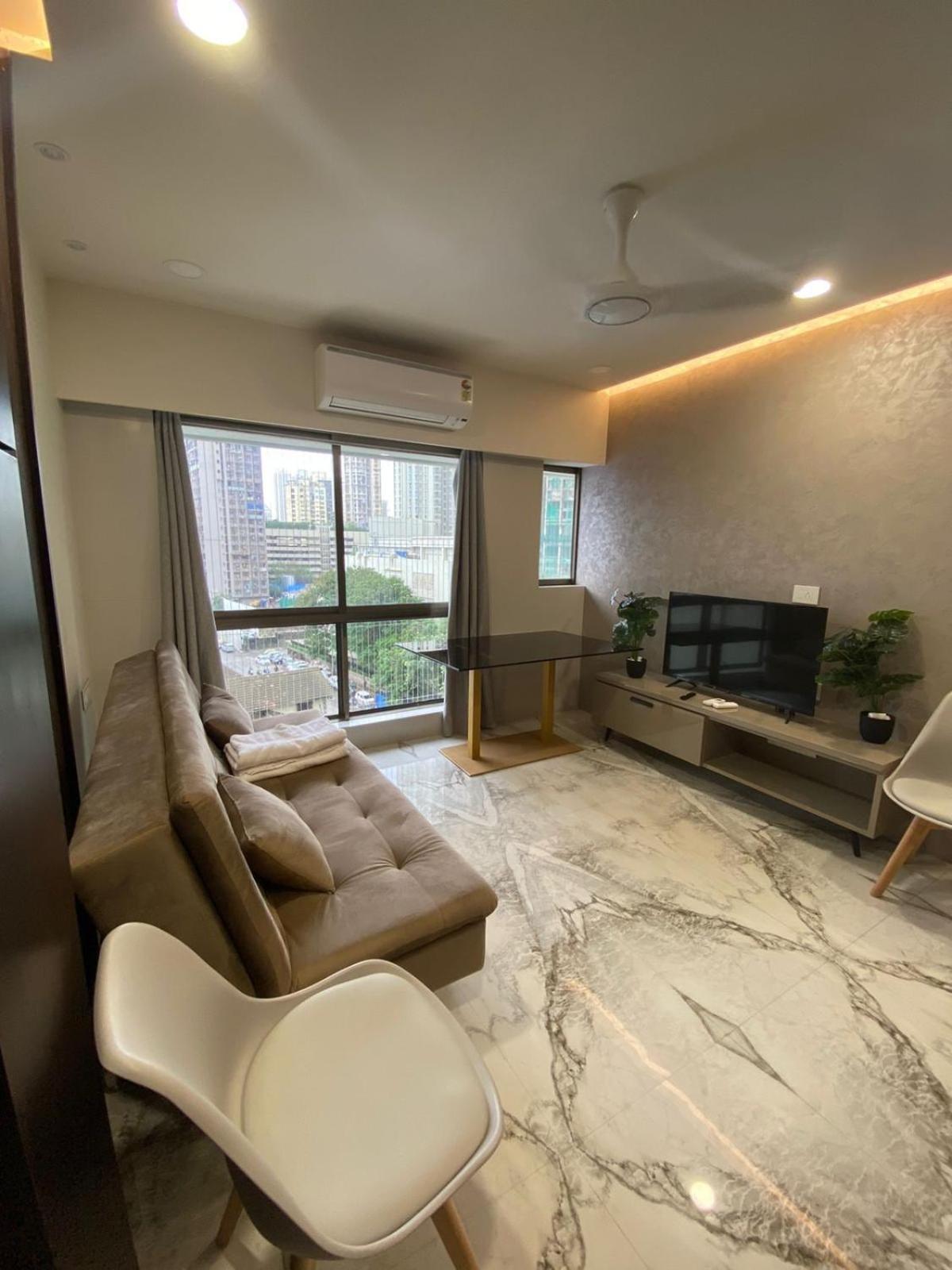 Downtown 1bhk Appt, Mahalaxmi 601 Apartment