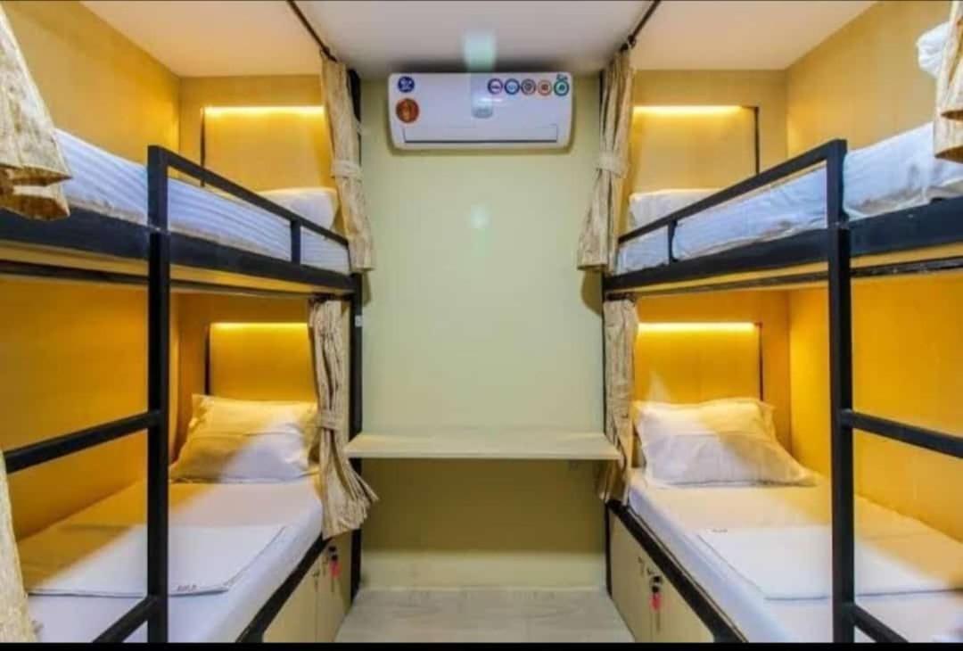 Hostel New Seven Hills *