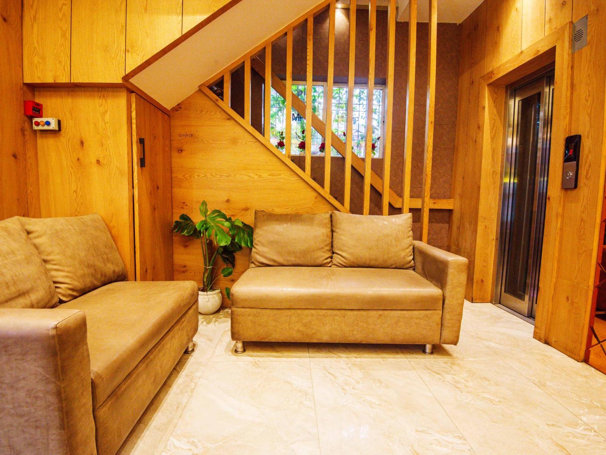 Skylink Hospitality Next To Amber Imperial Hotel Mumbai