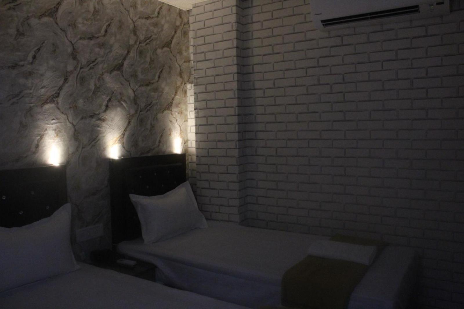 Sunset Avenue Hotel 2*