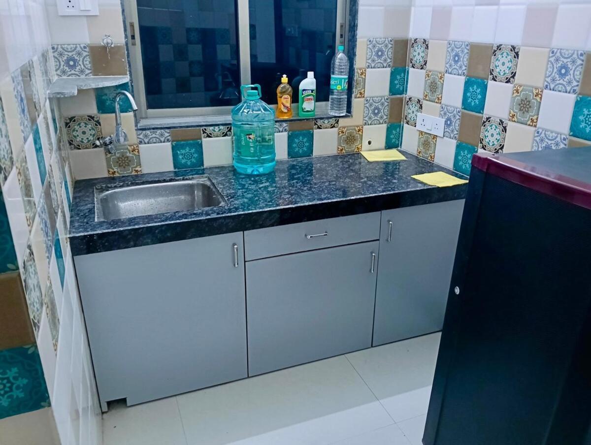 Apartment Pixiestays 1 Bhk Near Airport Midc Andheri East Mumbai