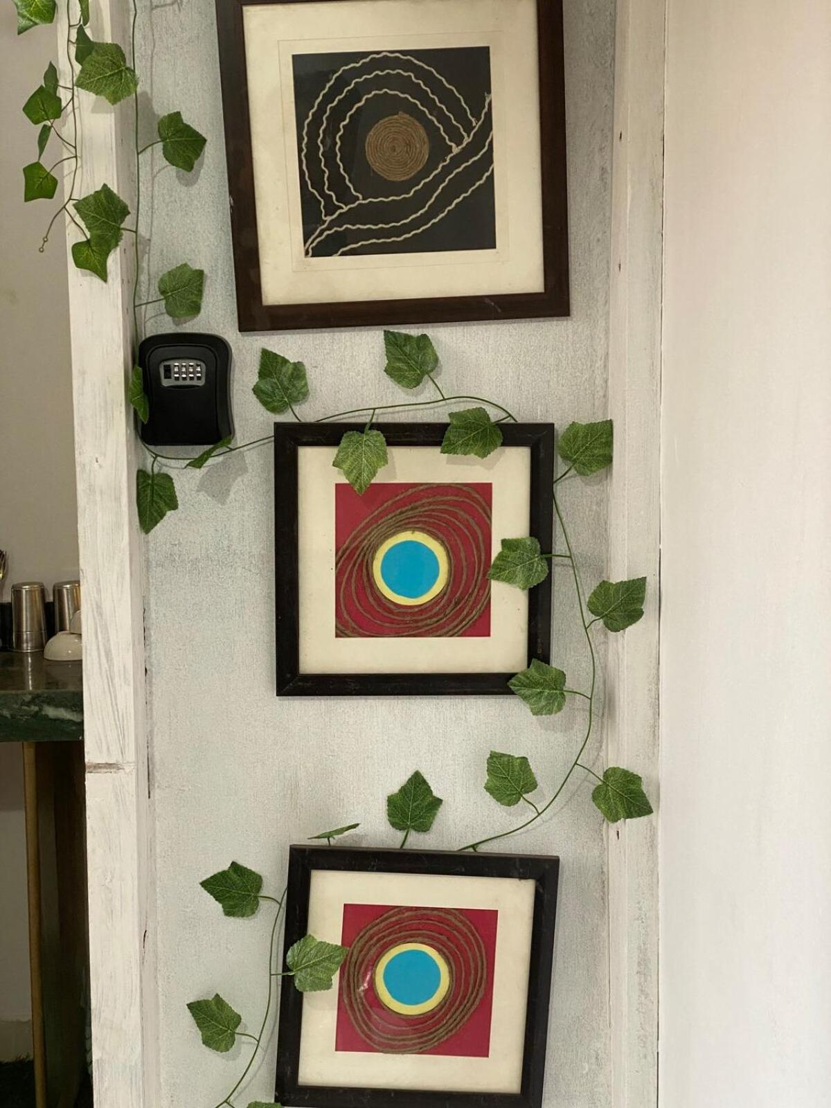 Pixiestays Forest House Juhu West Apartment