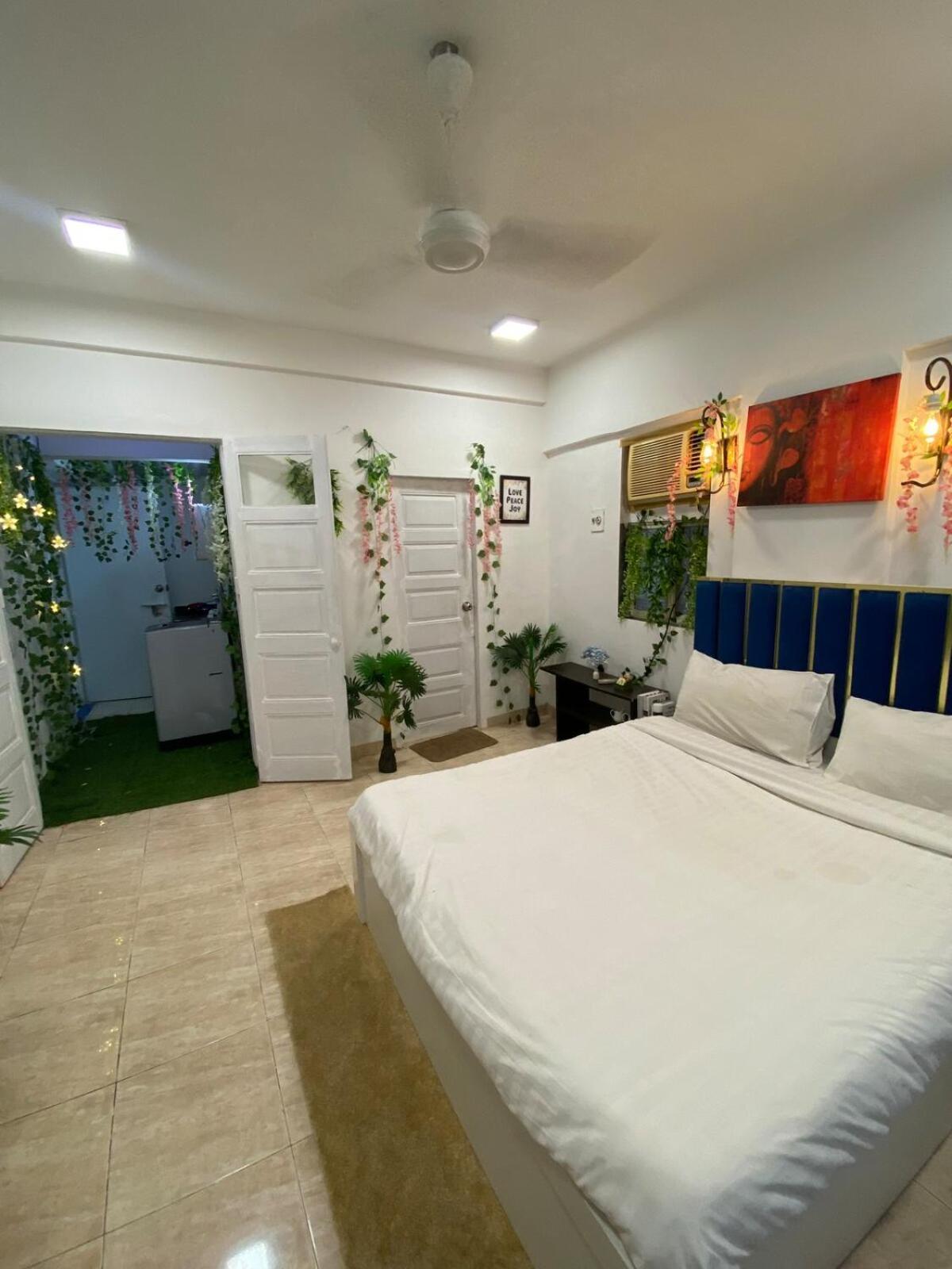 Pixiestays Forest House Juhu West
