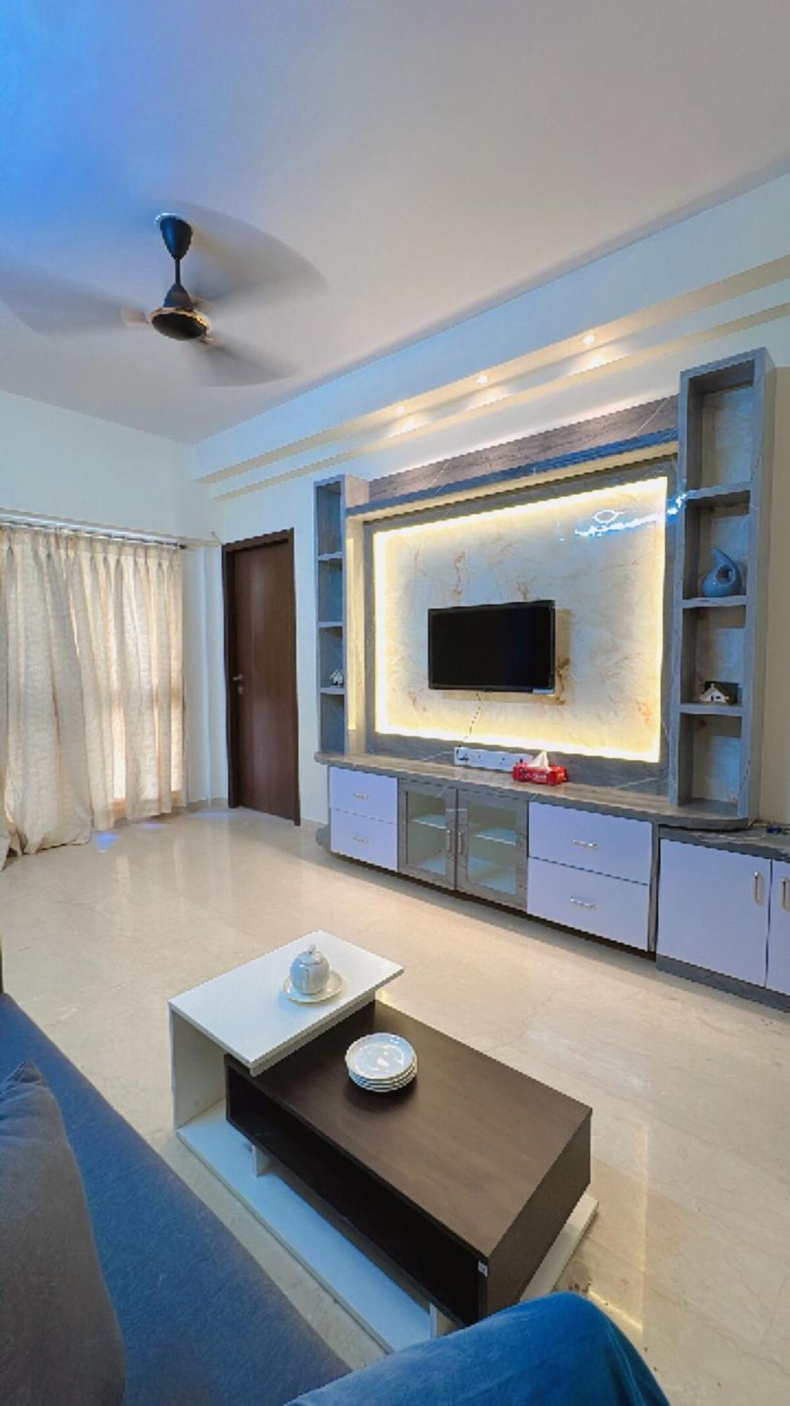 Pixiestays 1807 Malad East Apartment