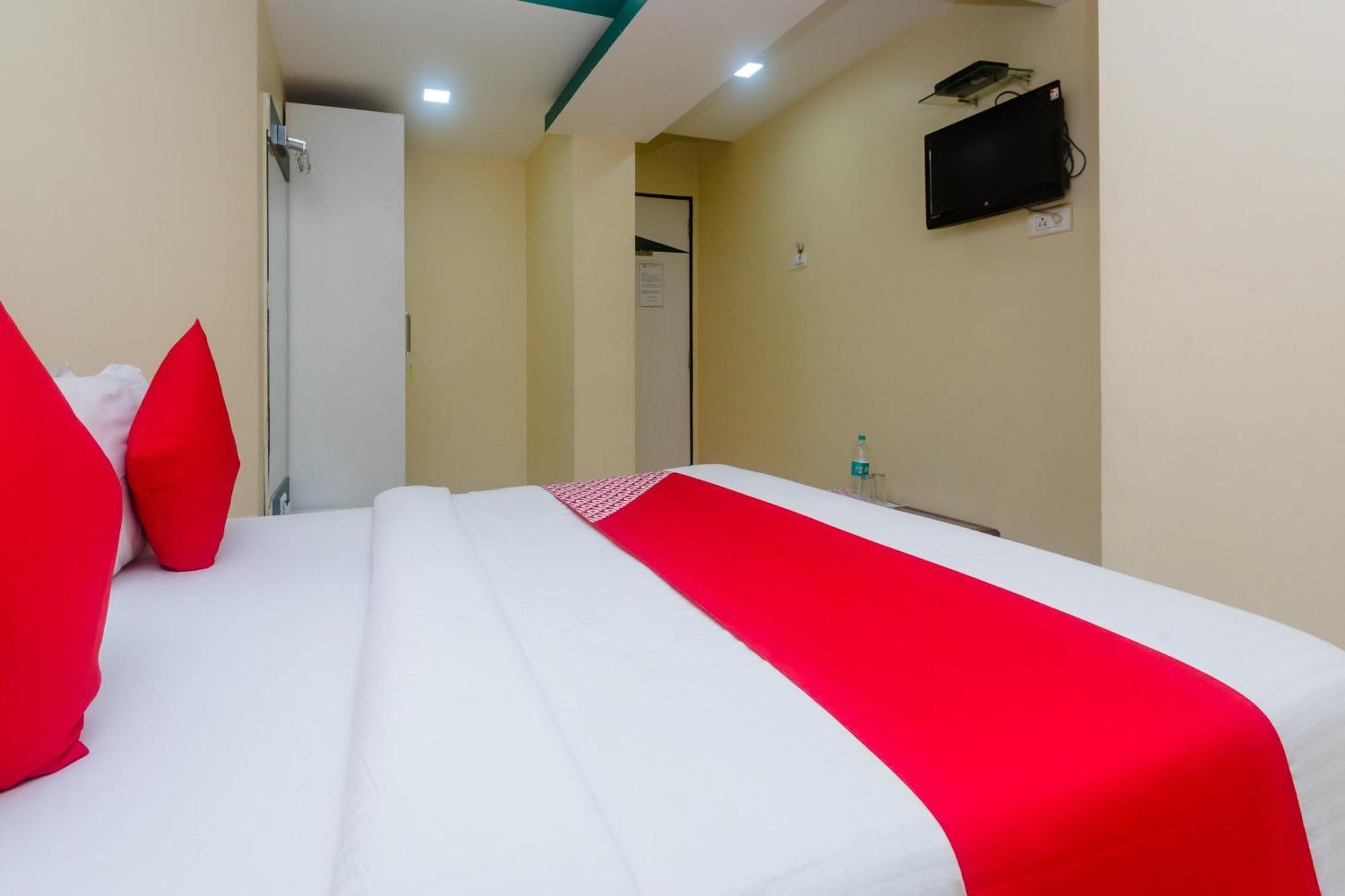 Collection O Grand Corp Mumbai