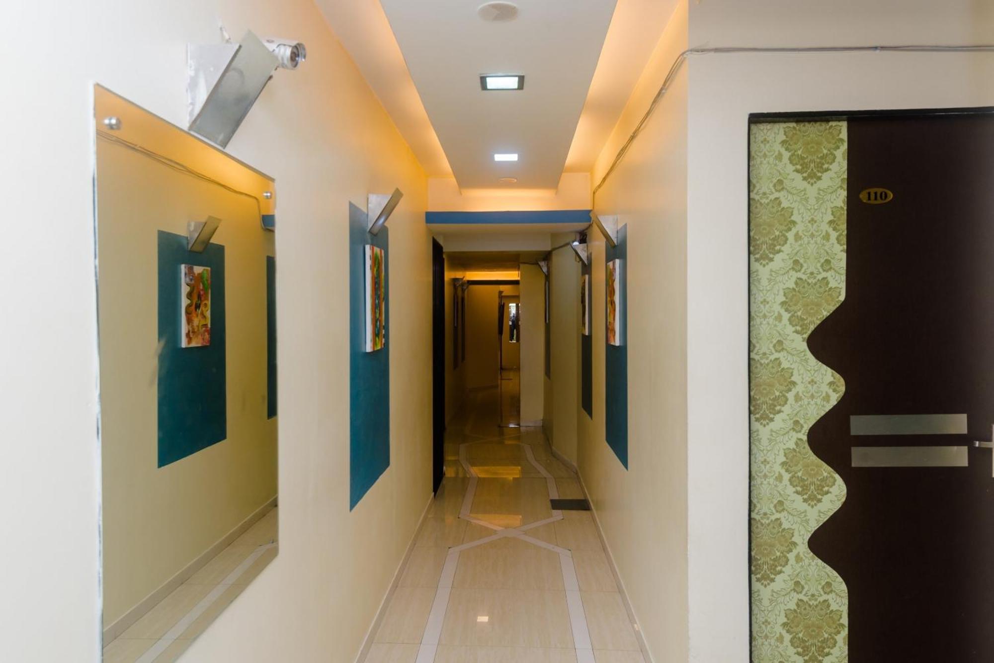 Hotel Collection O Grand Corp Mumbai