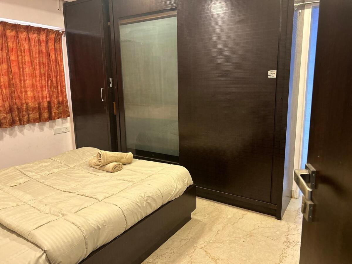 Apartment 2bhk With Pvt Decks Near Sea Mumbai