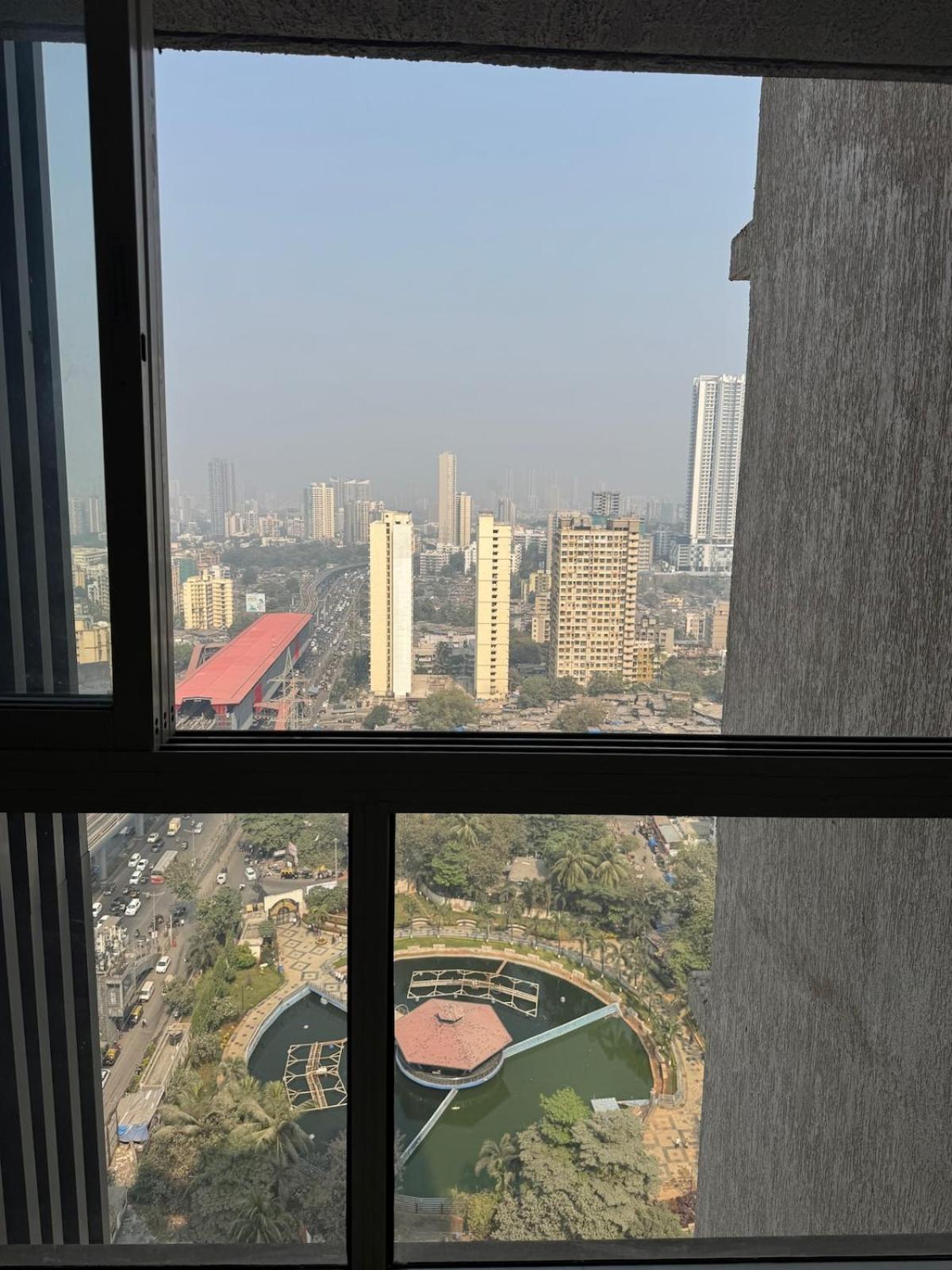Pixiestays 10 Min From Nesco 2507 Malad East Apartment Mumbai