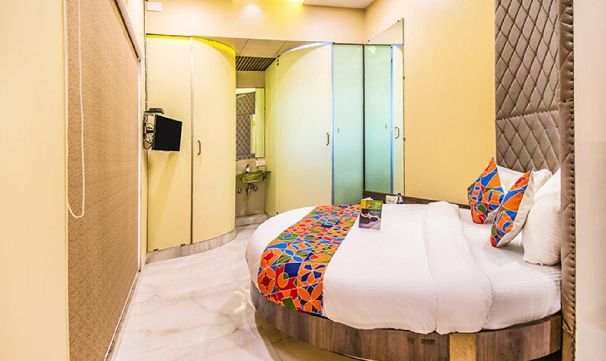 Hotel Fabhotel Seven Hills - Nr International Airport 3*