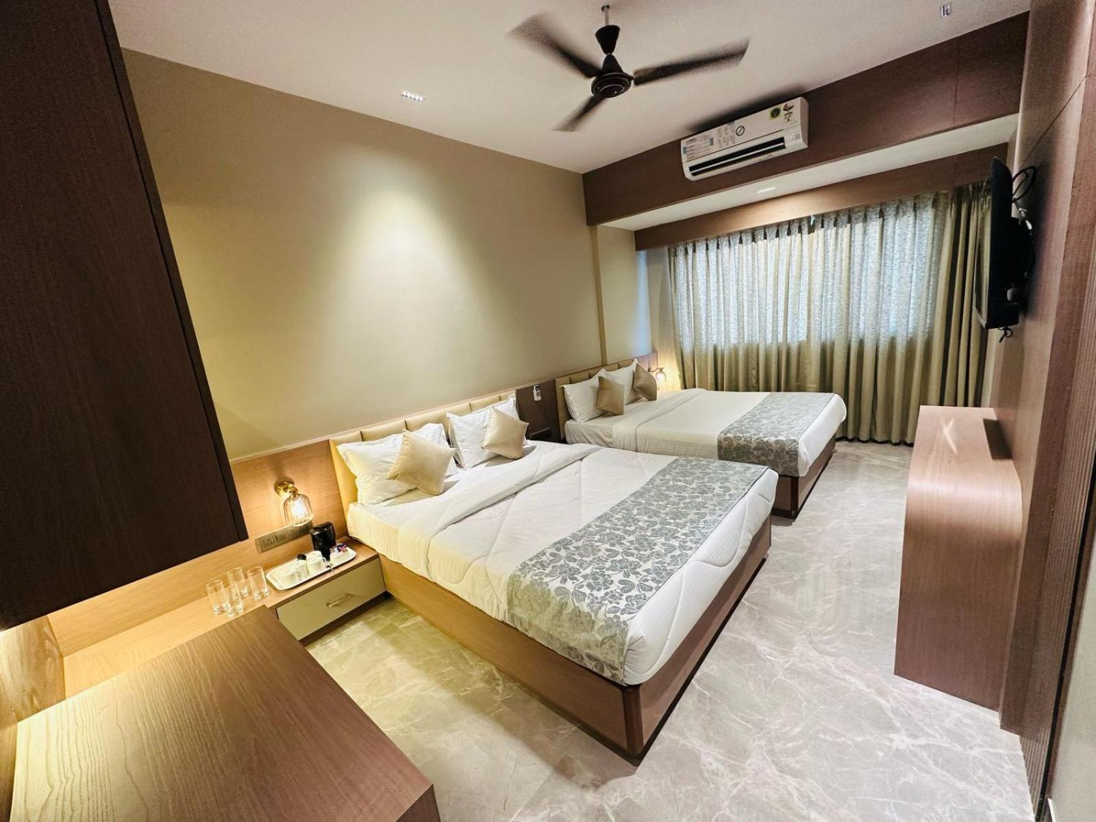 Inn The Falcon Mumbai