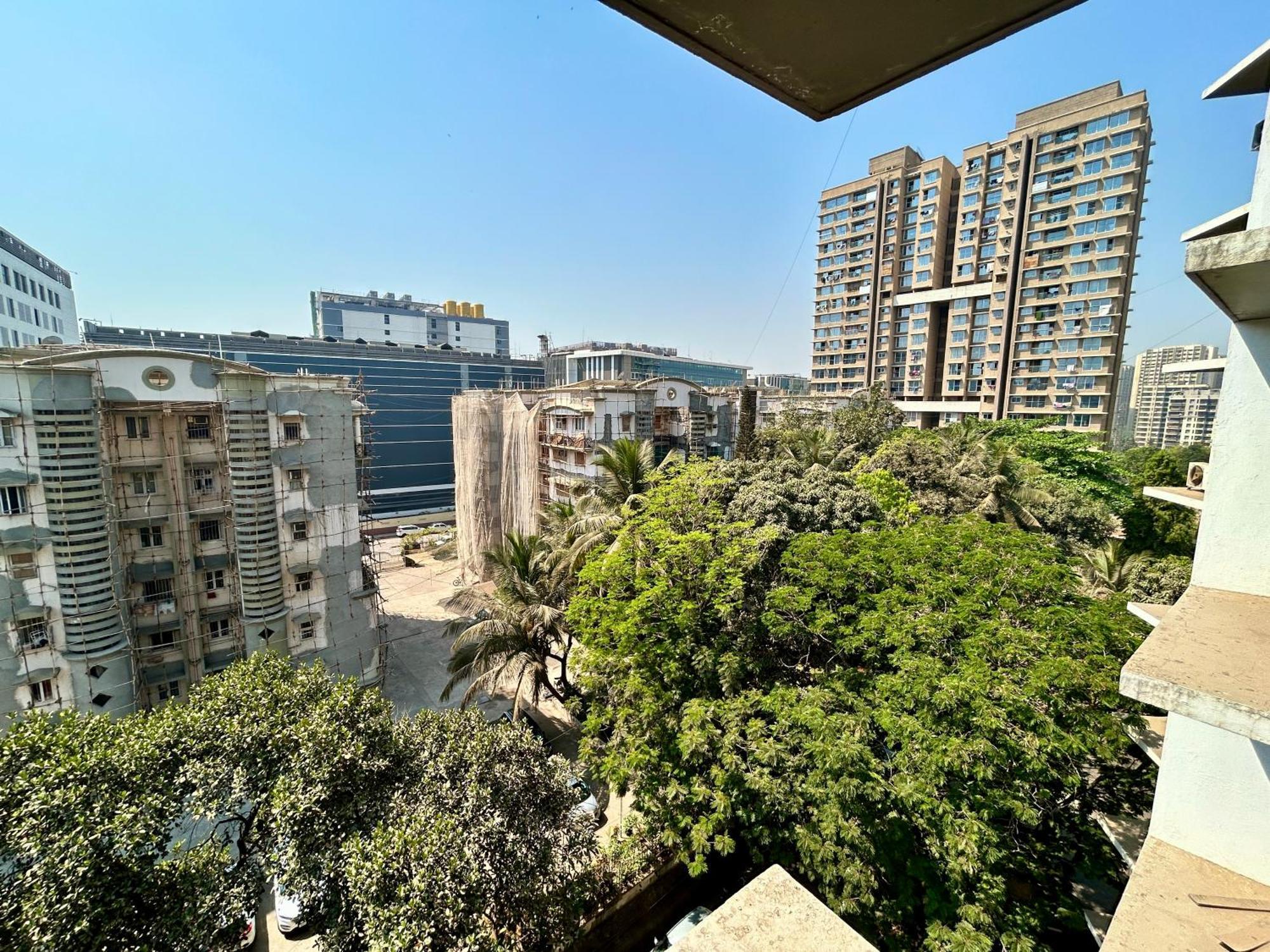 Zenith Homes - Elite , Near Chhatrapati Shivaji Maharaj International Airport Mumbai