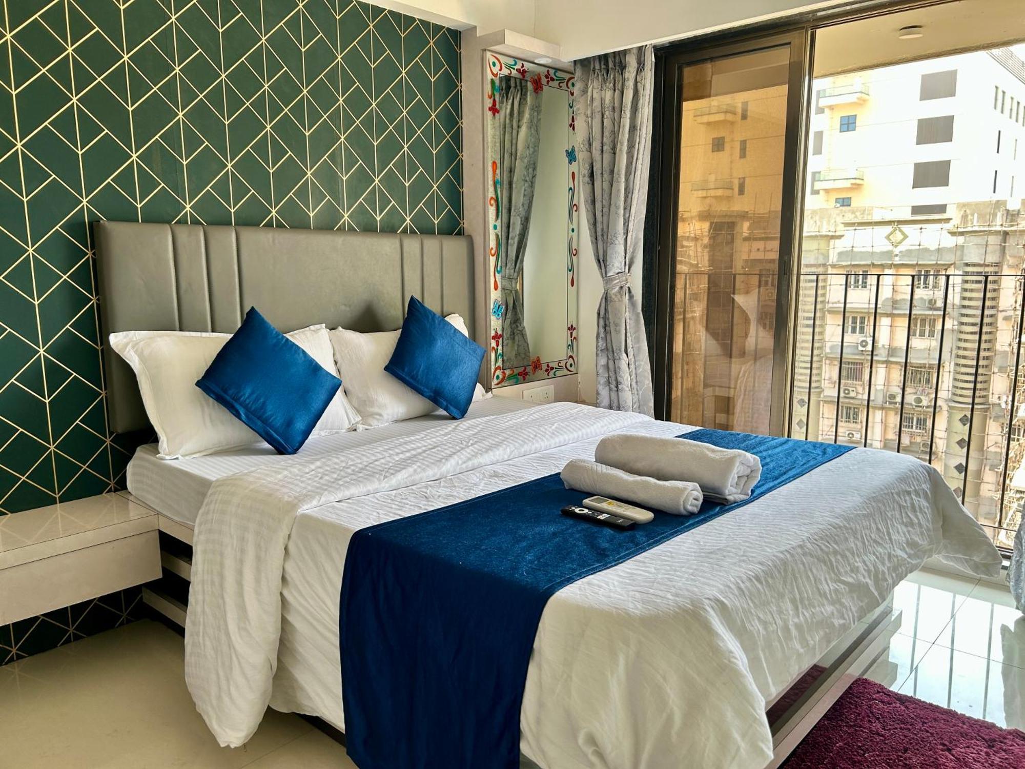 Zenith Homes - Elite , Near Chhatrapati Shivaji Maharaj International Airport 3*