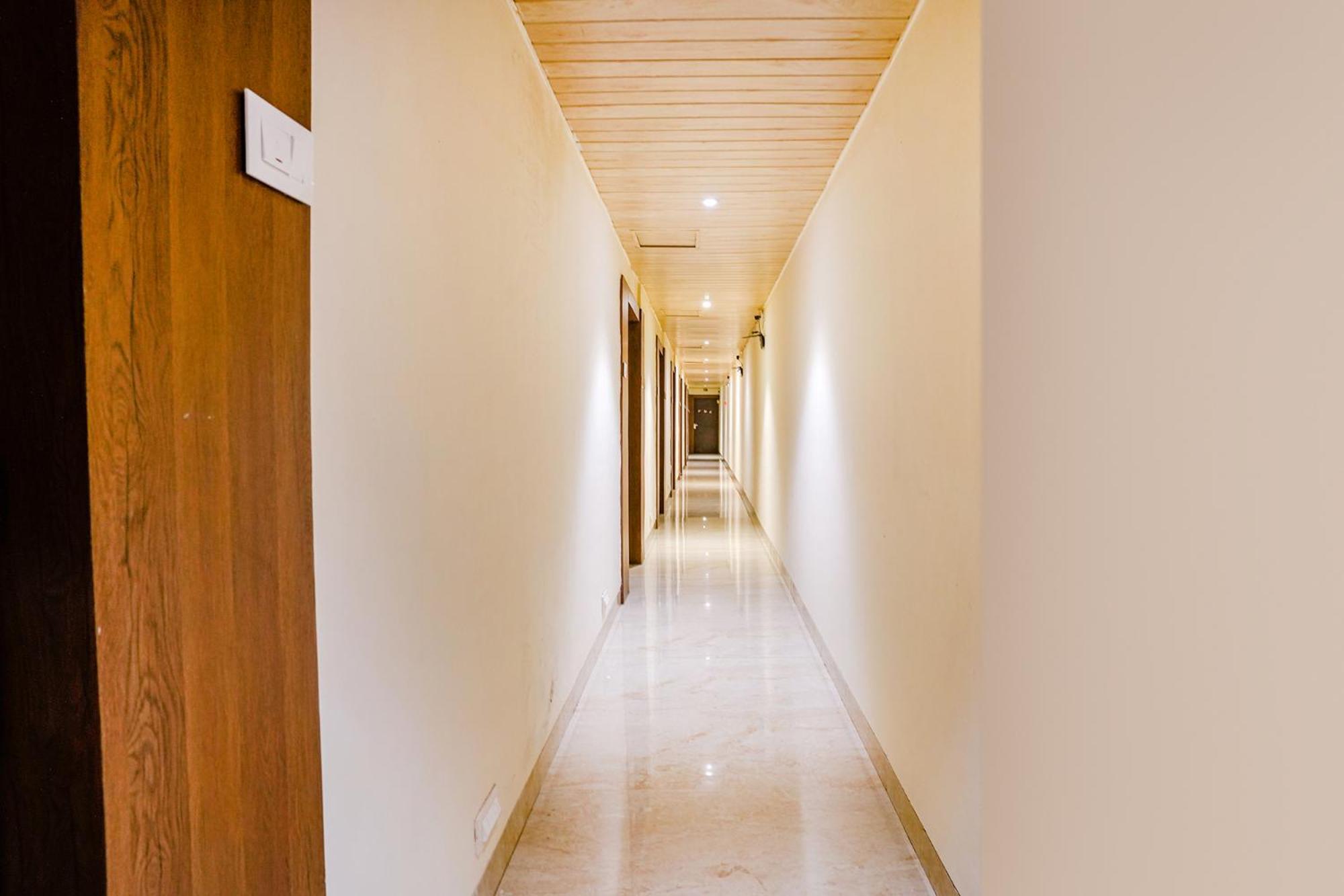 Fabexpress Embassy - Nr Bkc 3*