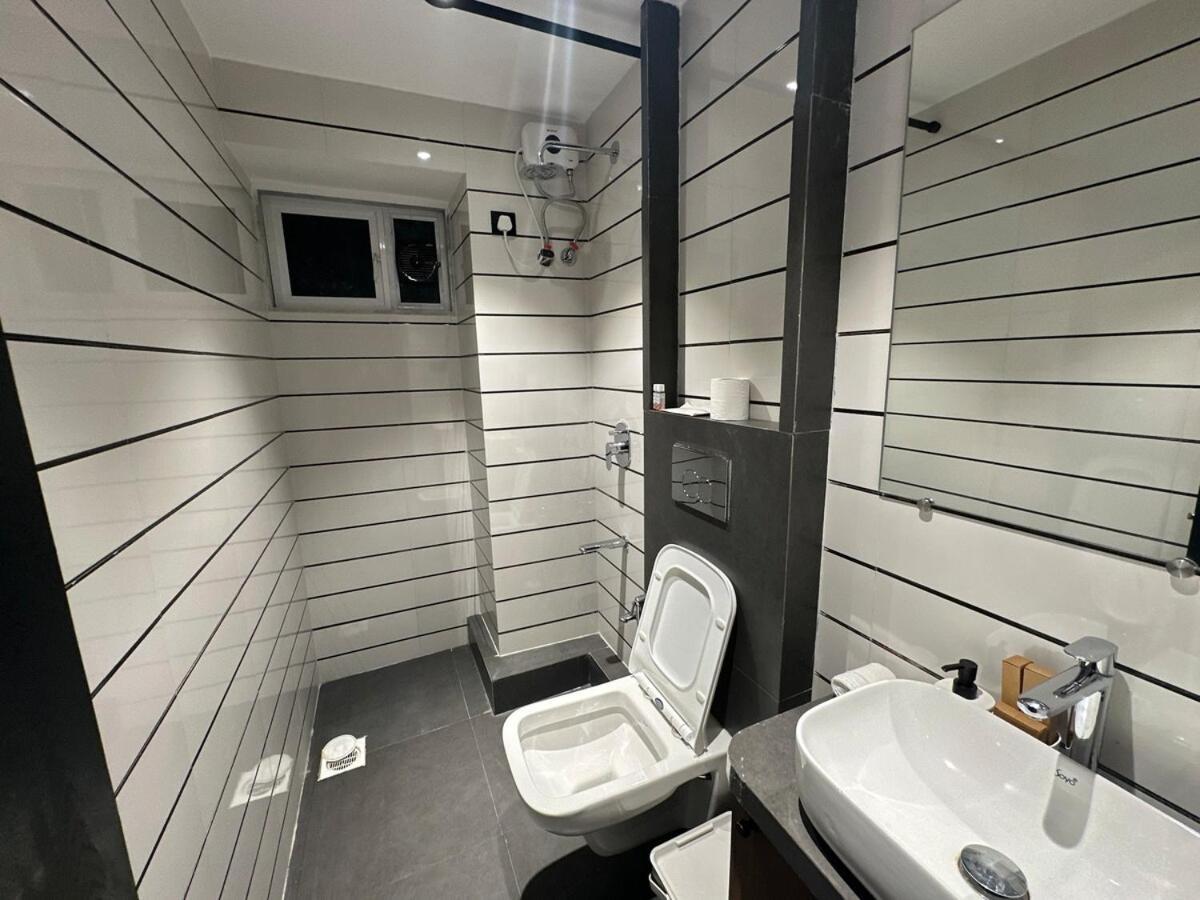 Apartment Plush Bandra West - Luxury 2bhk & Study *
