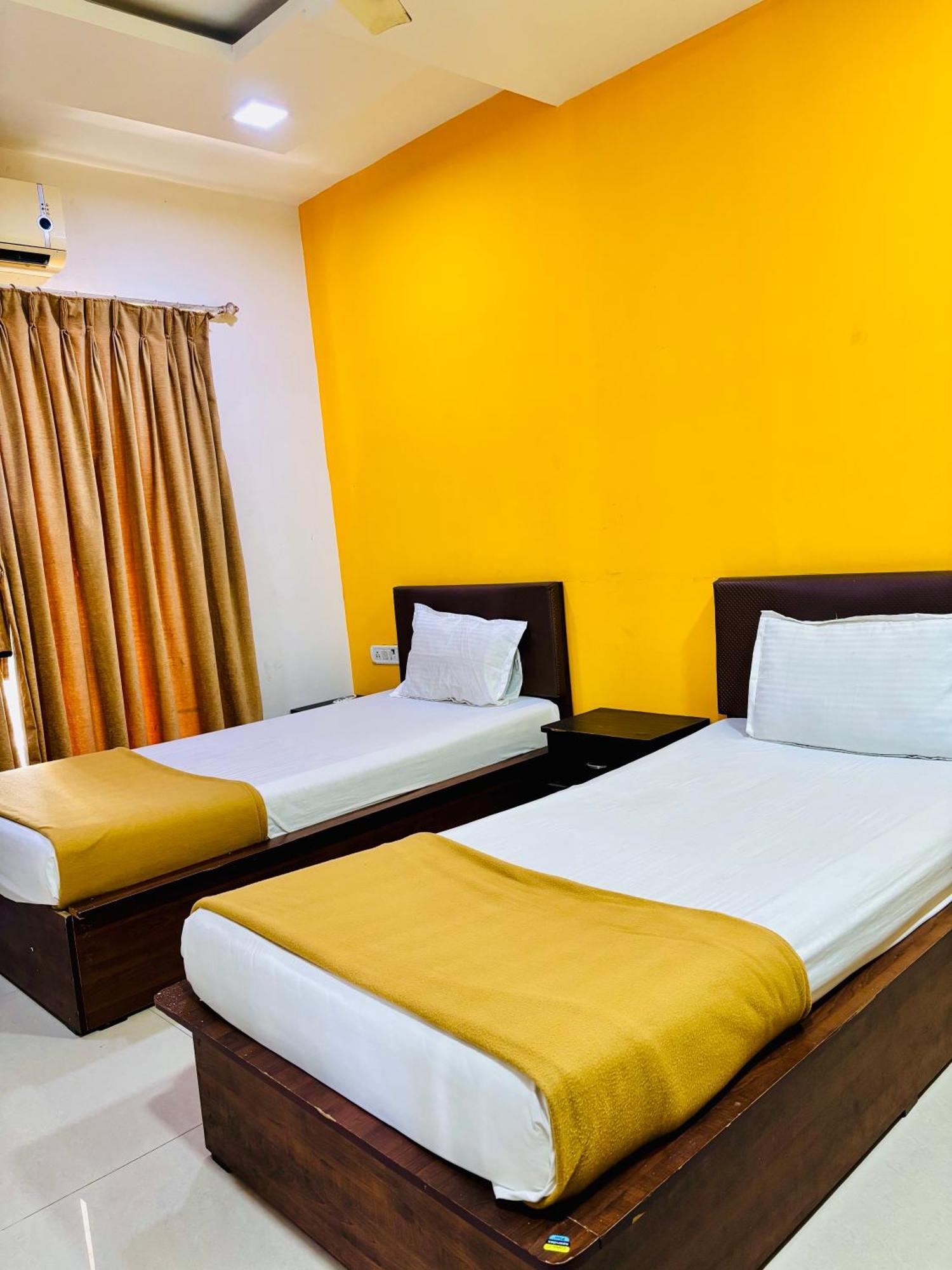 Rio House Service Malad Mumbai
