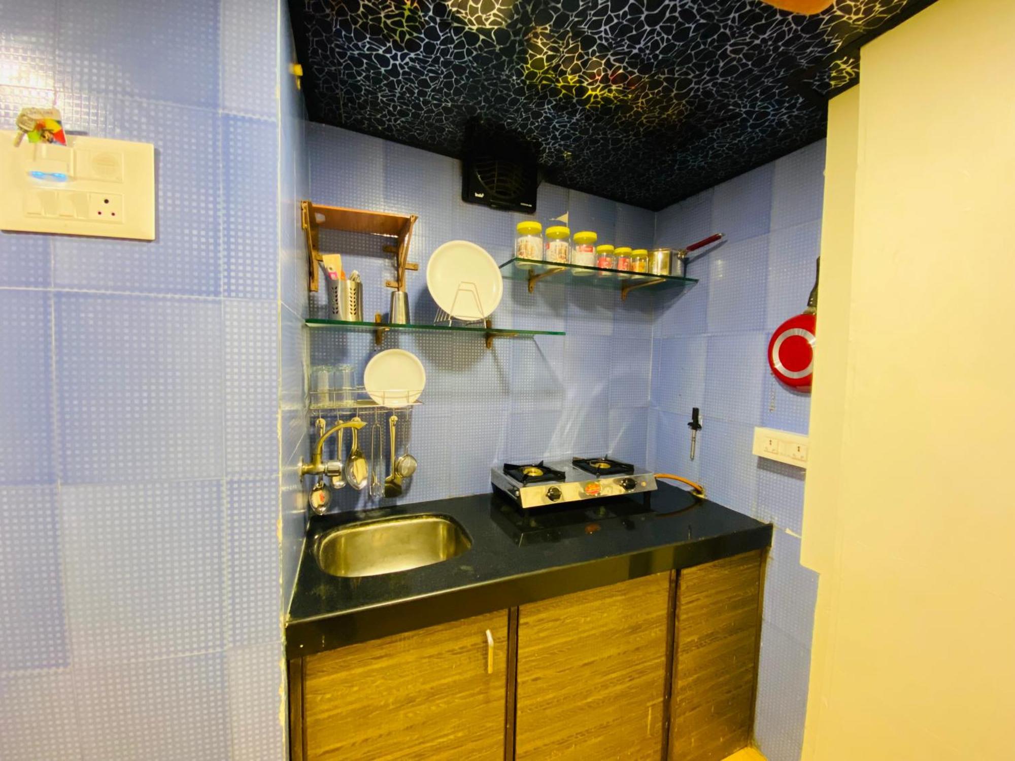 Hotel Hotel Avk-Near Kokilaben Hospital & Versova Beach- Rooms With Kitchen 3*