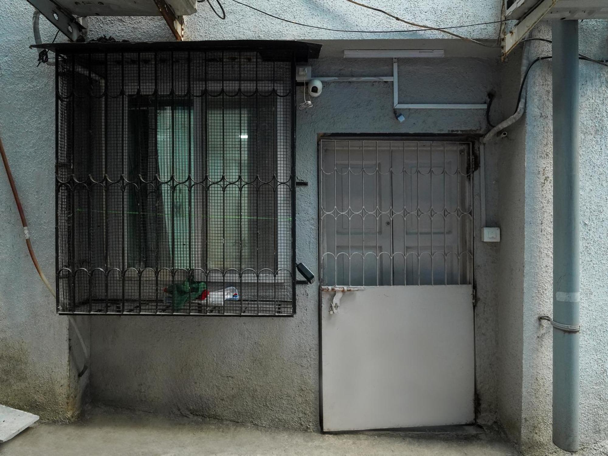 Lucy Khar W The Company - Eco Apartment *