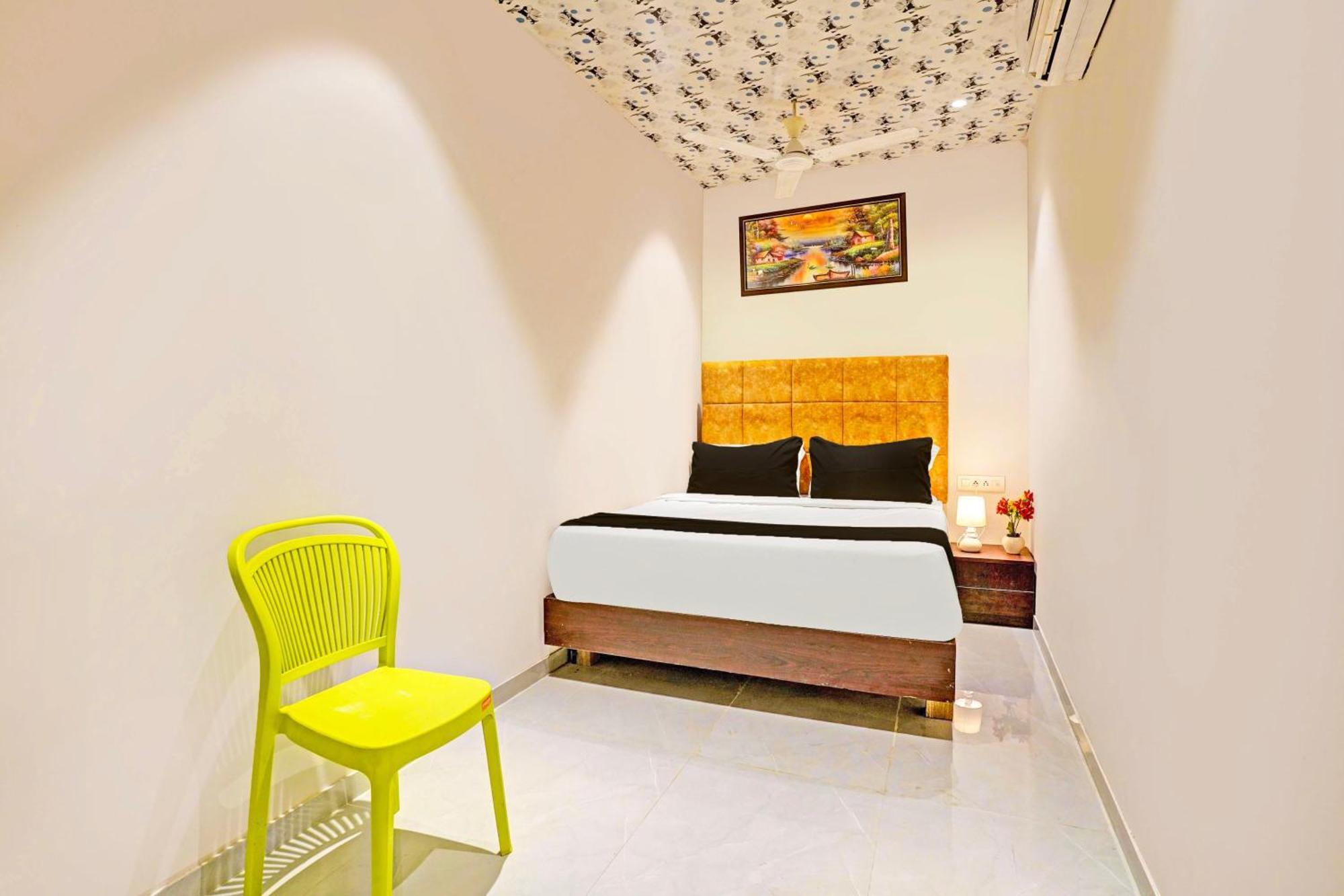 O Nk Residency Near Asalpha Metro Station 3* Mumbai
