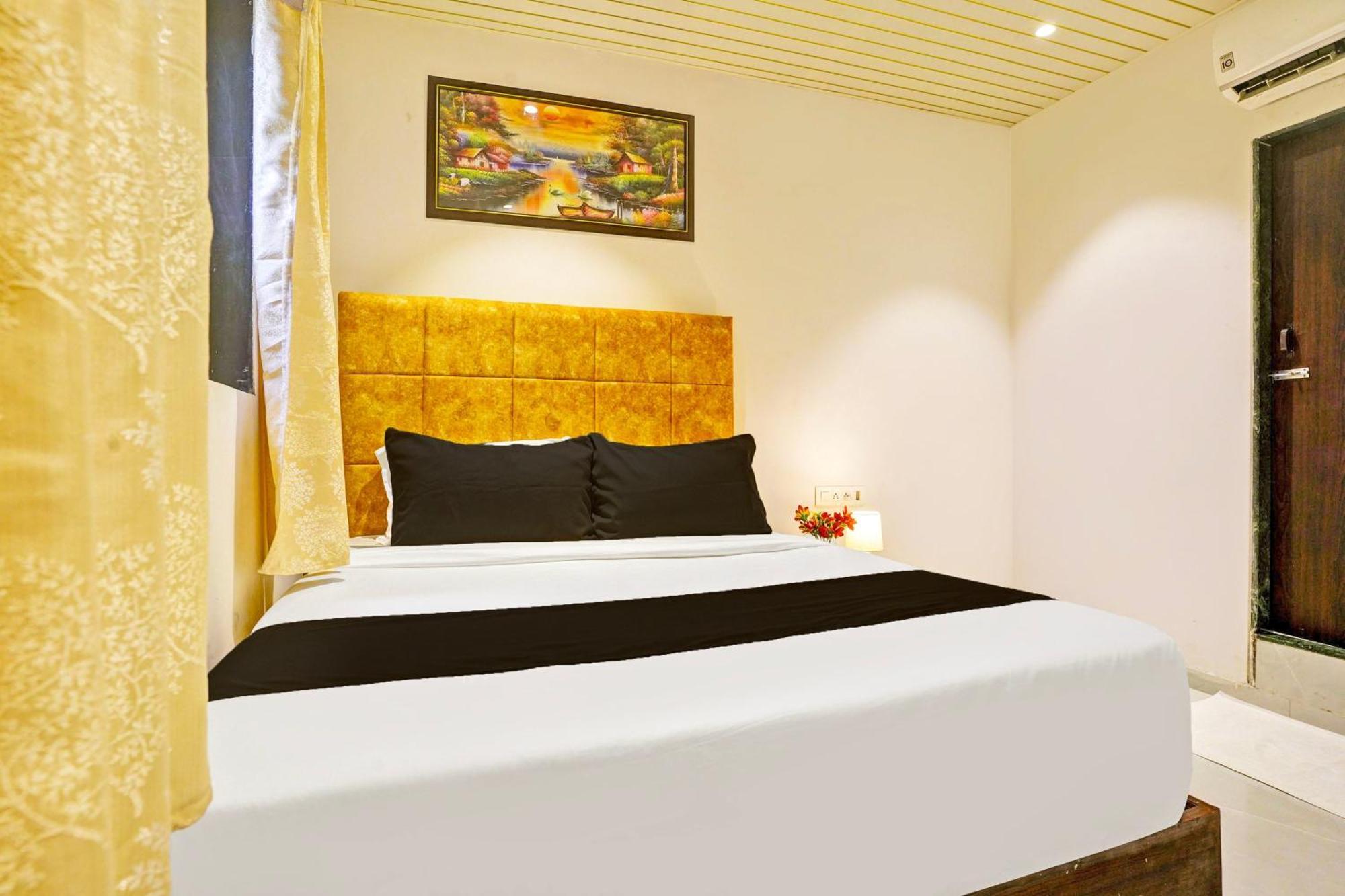 O Nk Residency Near Asalpha Metro Station